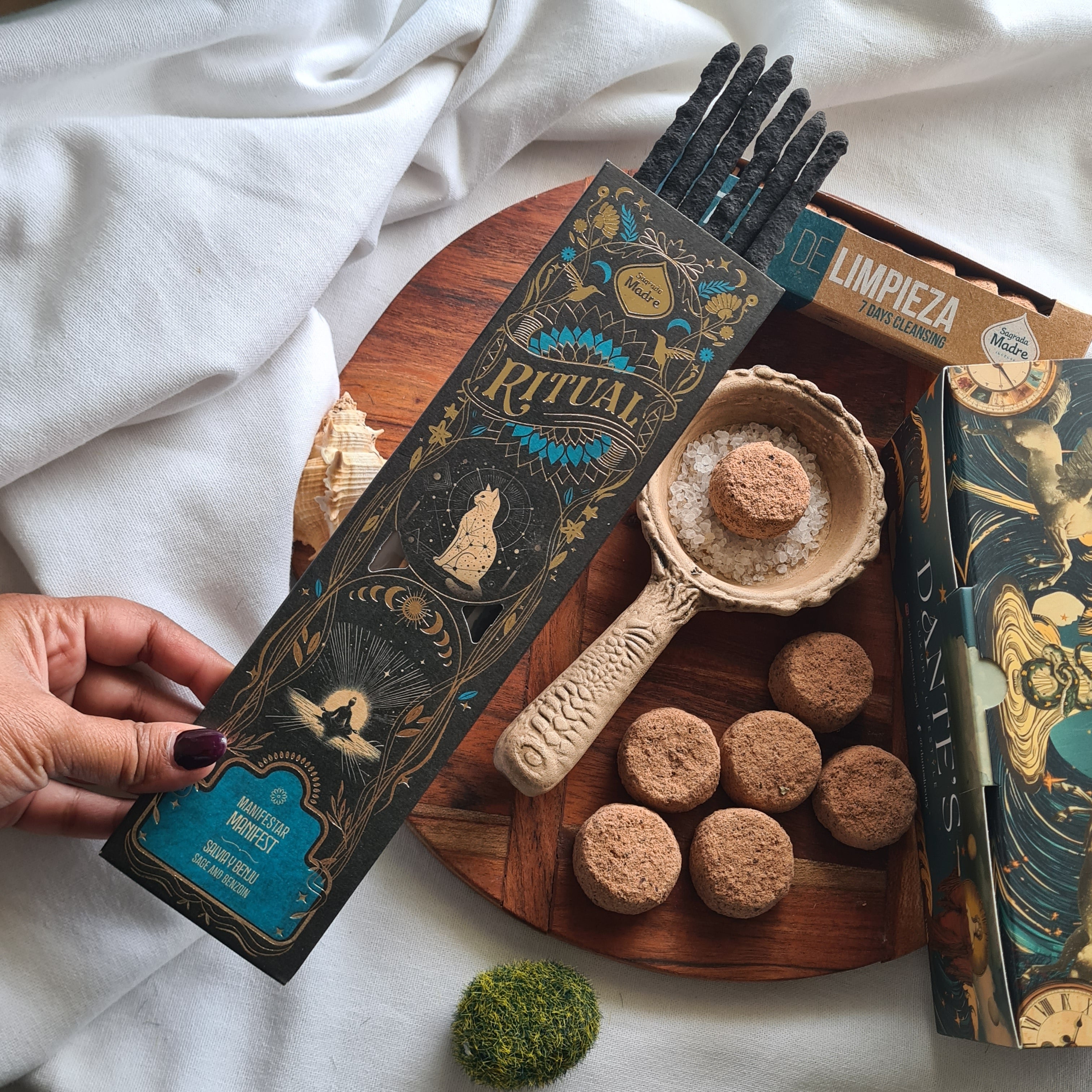 Manifest With Intention Ritual Kit – Manifestation Incense, Sandalwood & Frankincense Tablets & Handmade Burner