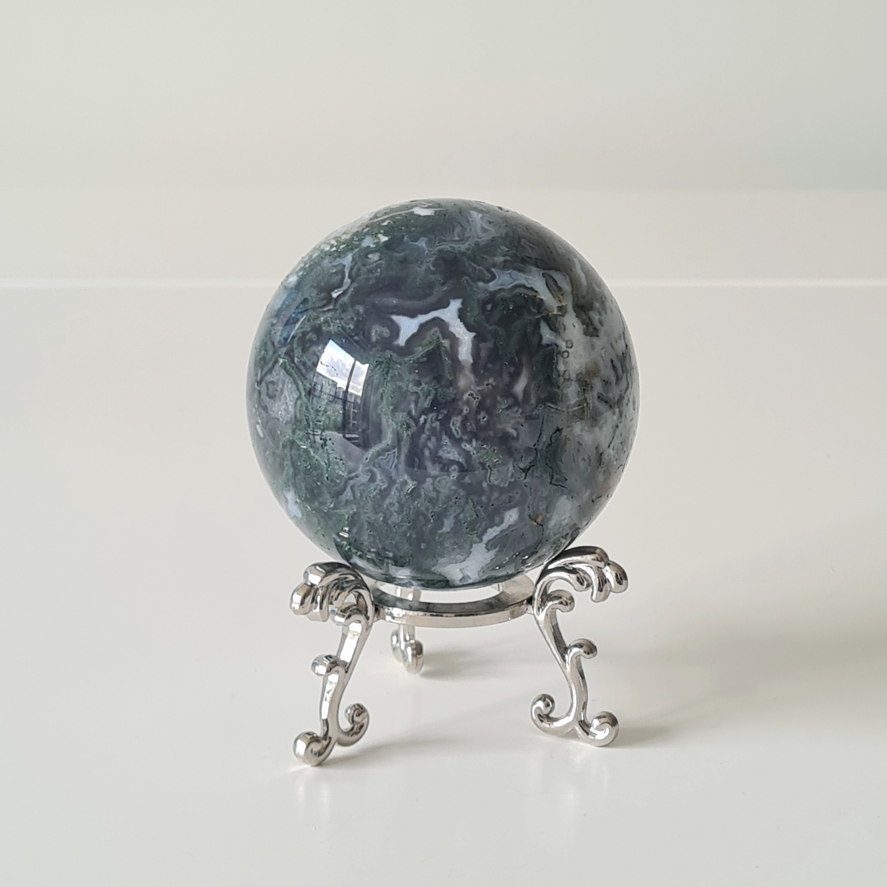 Moss Agate Sphere | 647 g