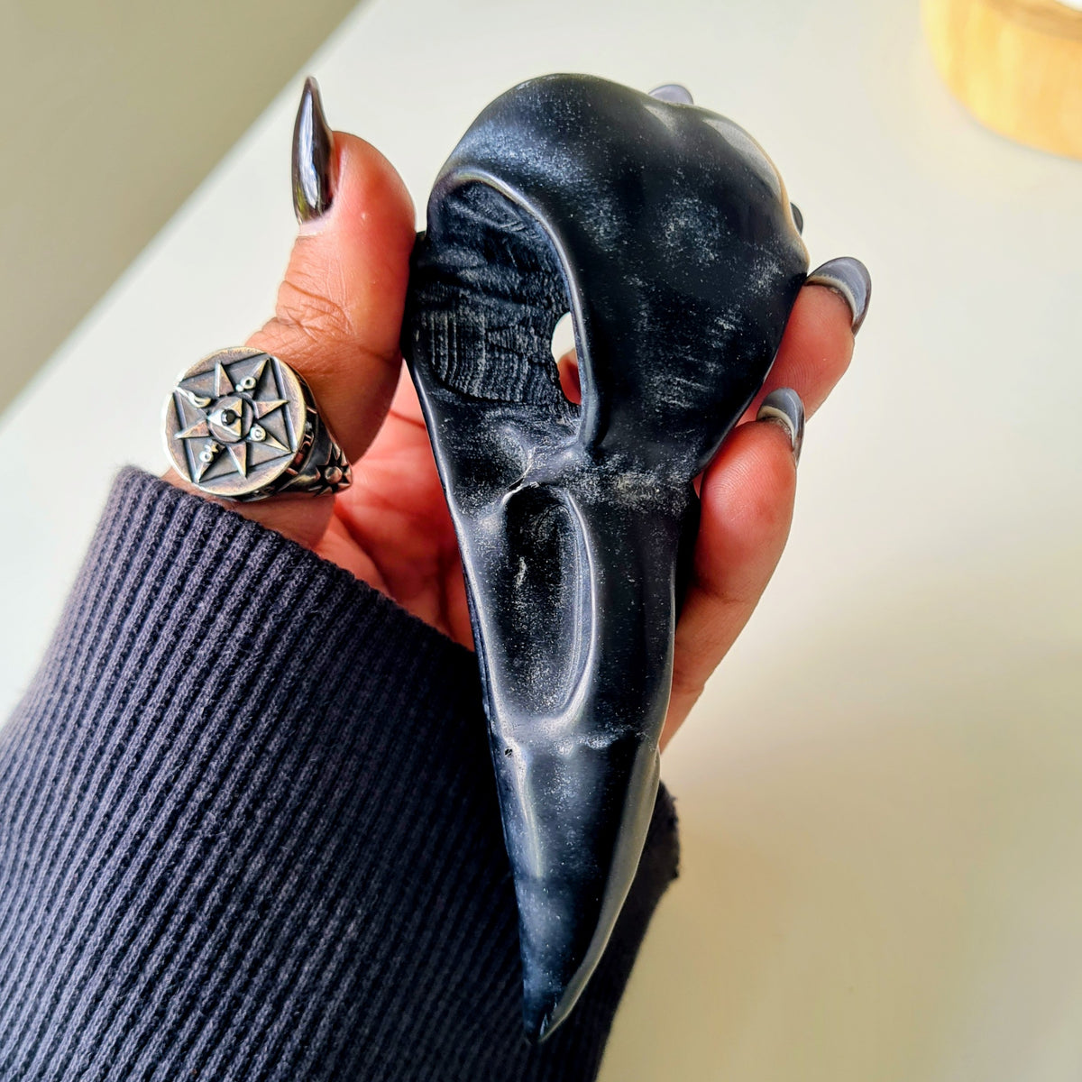 Obsidian Raven Skull | C | Appx 10 cm | Small Size