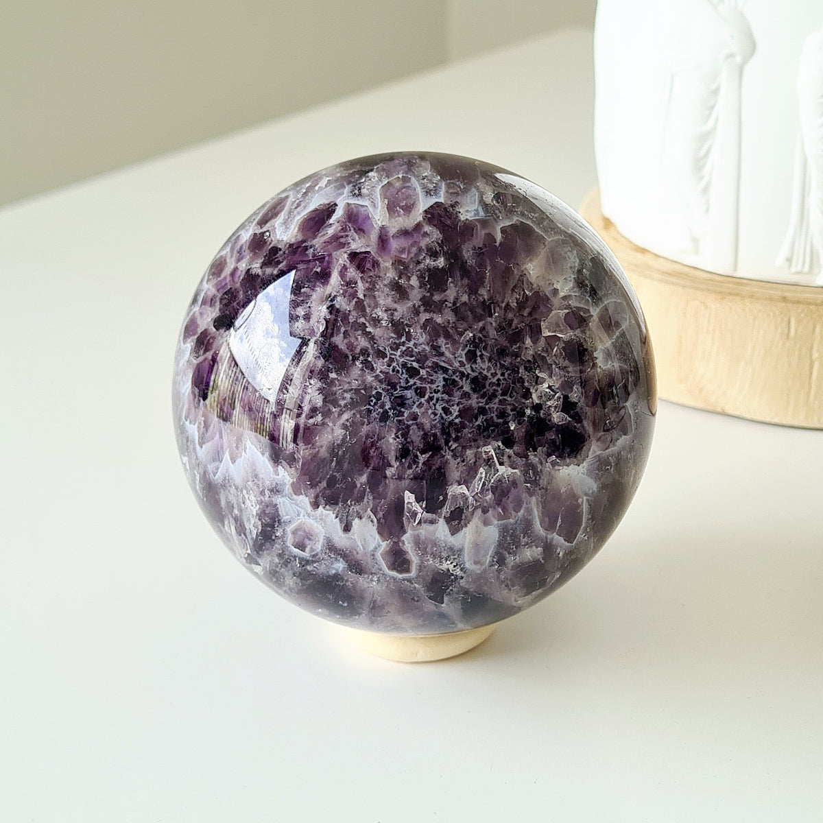 Dreamy Amethyst Sphere | 8.1 cm