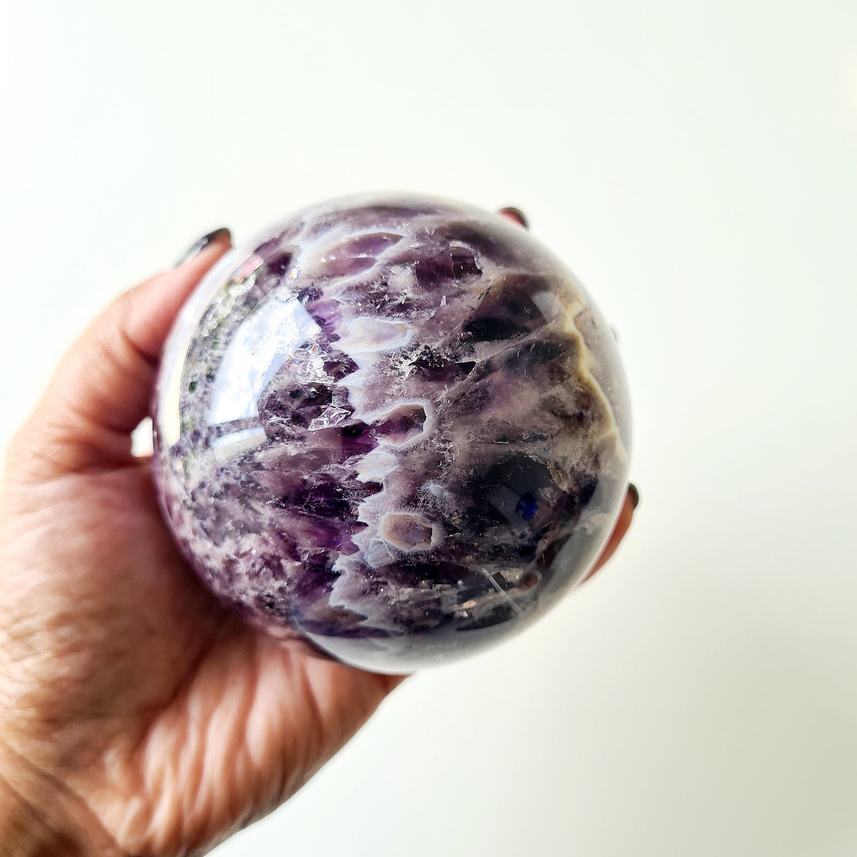 Dreamy Amethyst Sphere | 8.1 cm