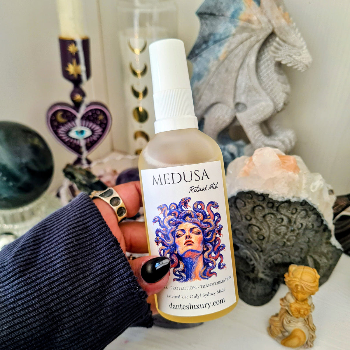 Medusa Ritual Mist – Sandalwood | Protection, Power & Transformation | 90ml