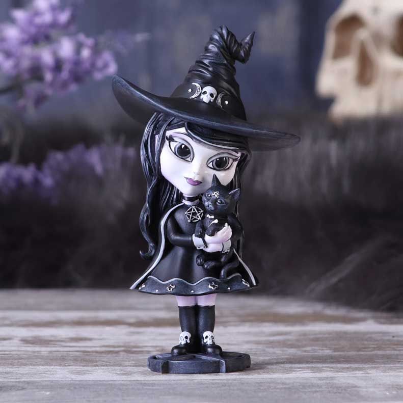 Hexara – The Enchanting Cult Cuties™ Witch Figurine (15cm)