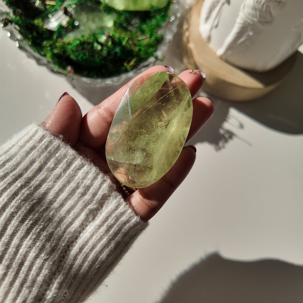 Green Fluorite Pocket Stone | Q | 5.4 cm | Focus & Zen