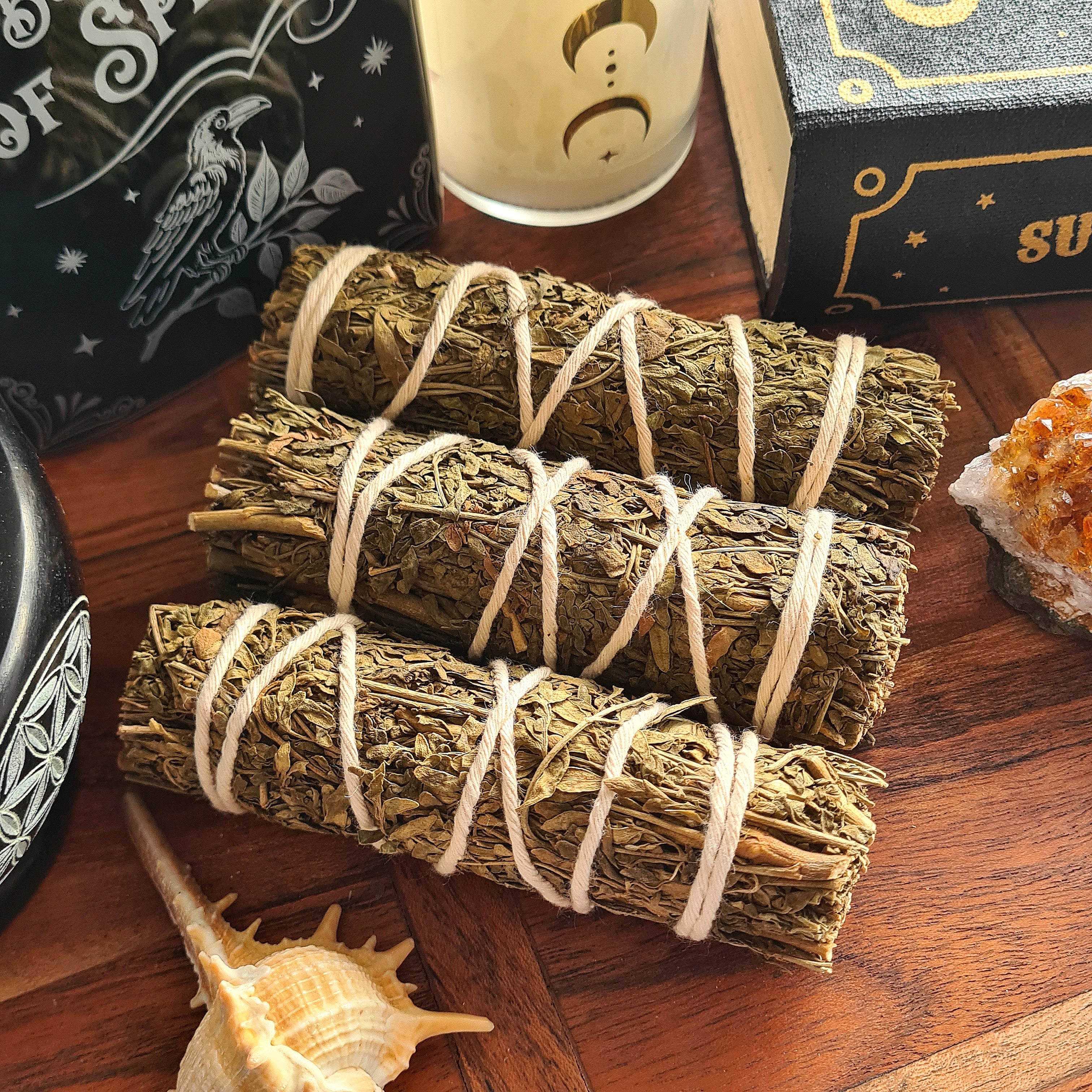 🌿 Rue (Ruda) Smudge Stick | Traditional Protection & Energetic Clearing | 1 Pc