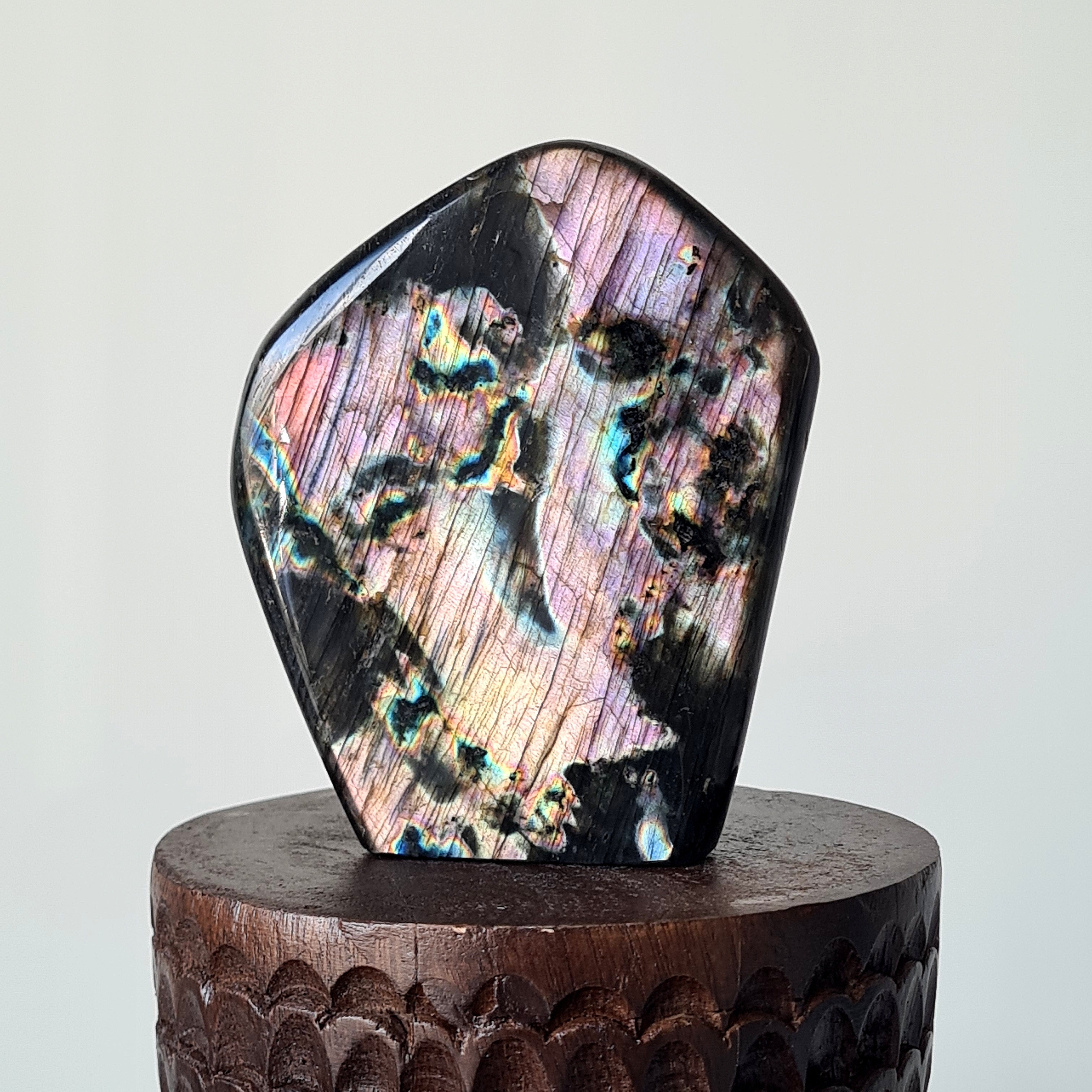 Labradorite | Moody C | Spinny Bottom