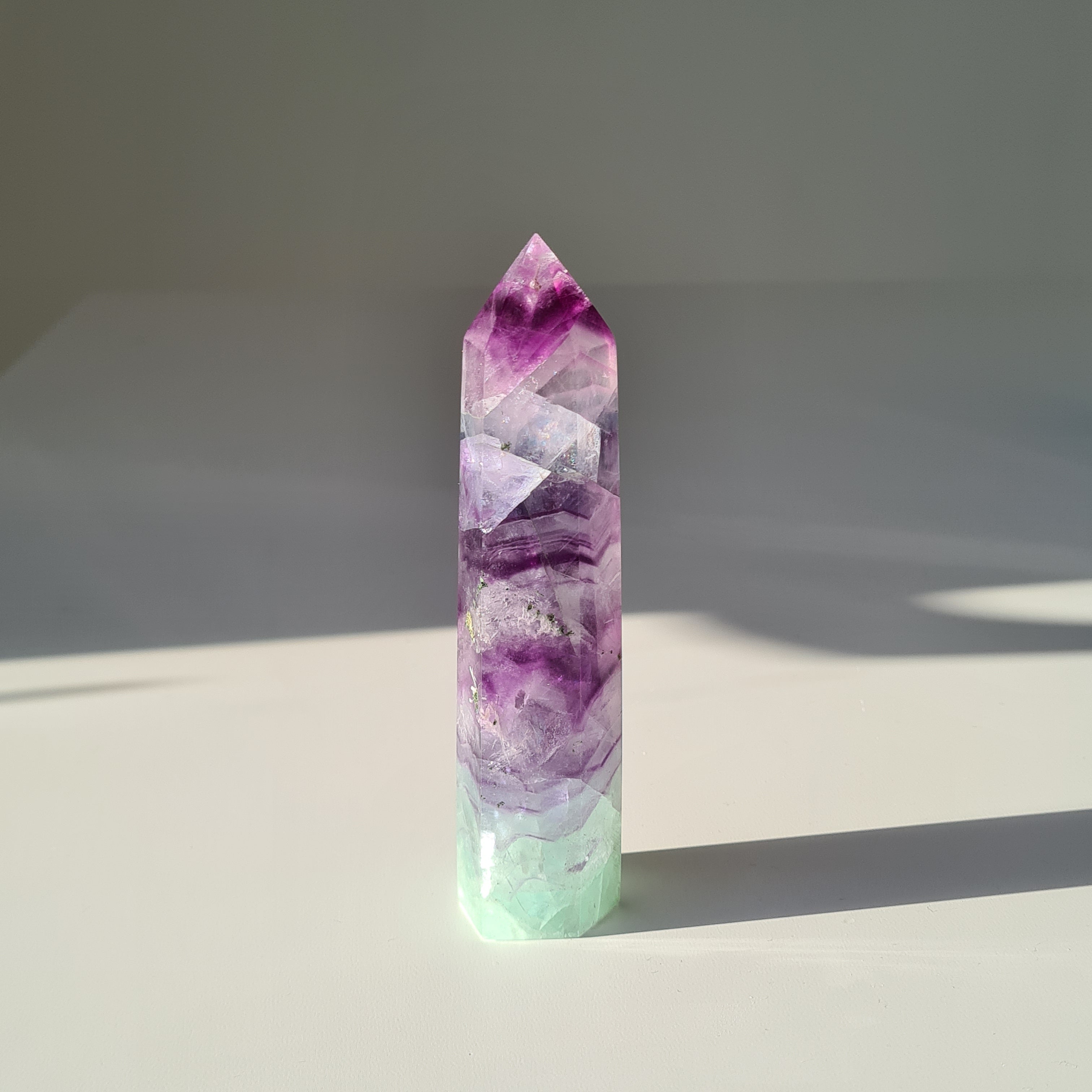 Dreamland Fluorite | f11 | 197 g | 12.2 cm tall | Spinny bottom