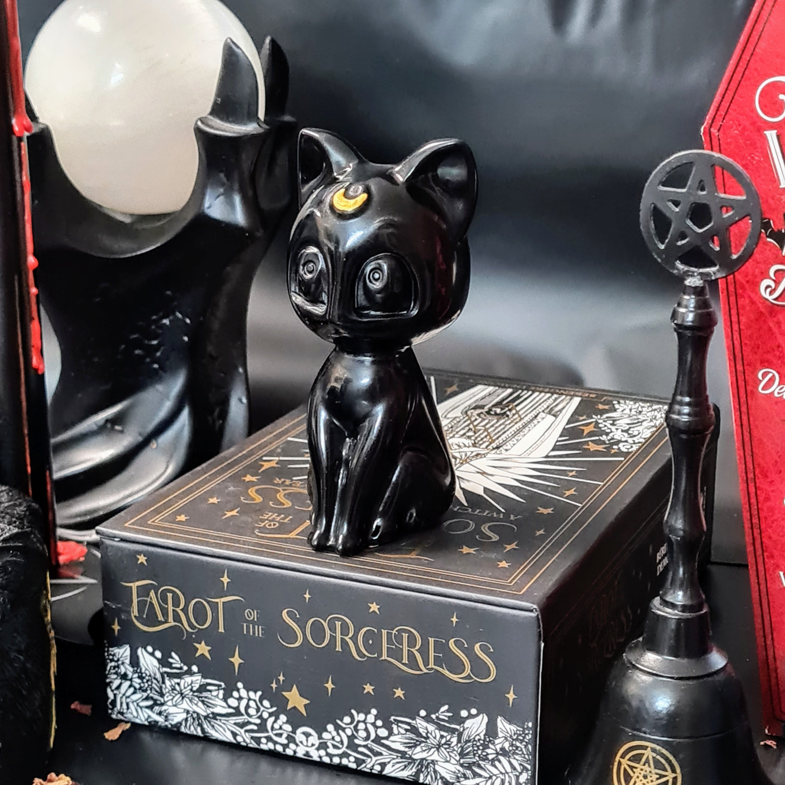 Luna Cat | Black Obsidian | 9 Cm tall