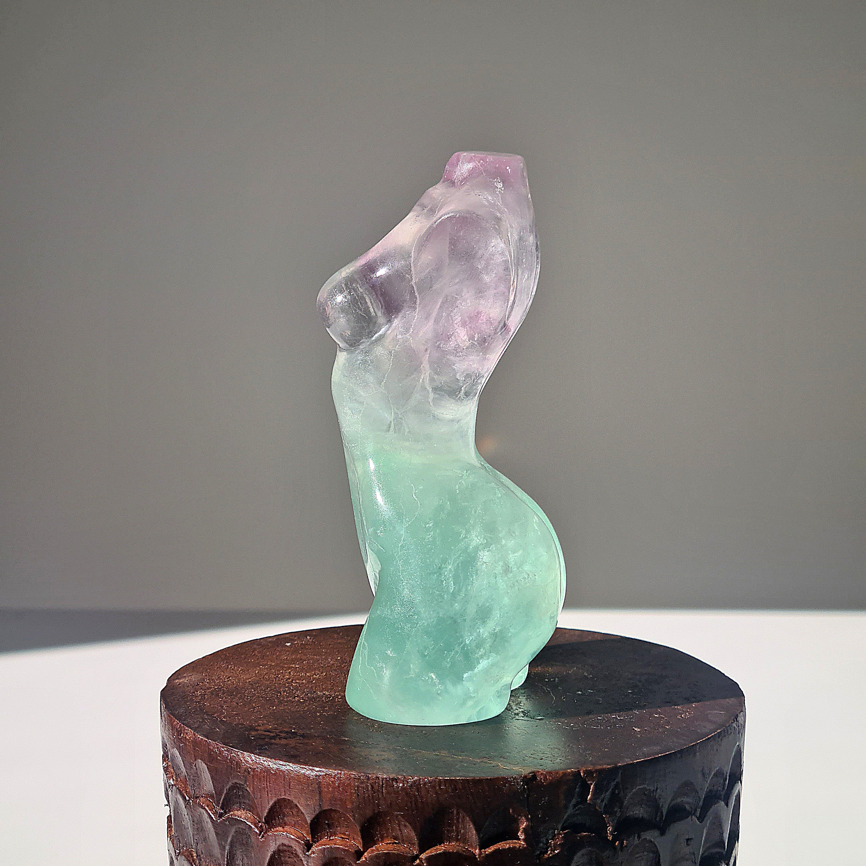 Fluorite Crystal Goddess | E | 350 g | Light apple green in naked eyes