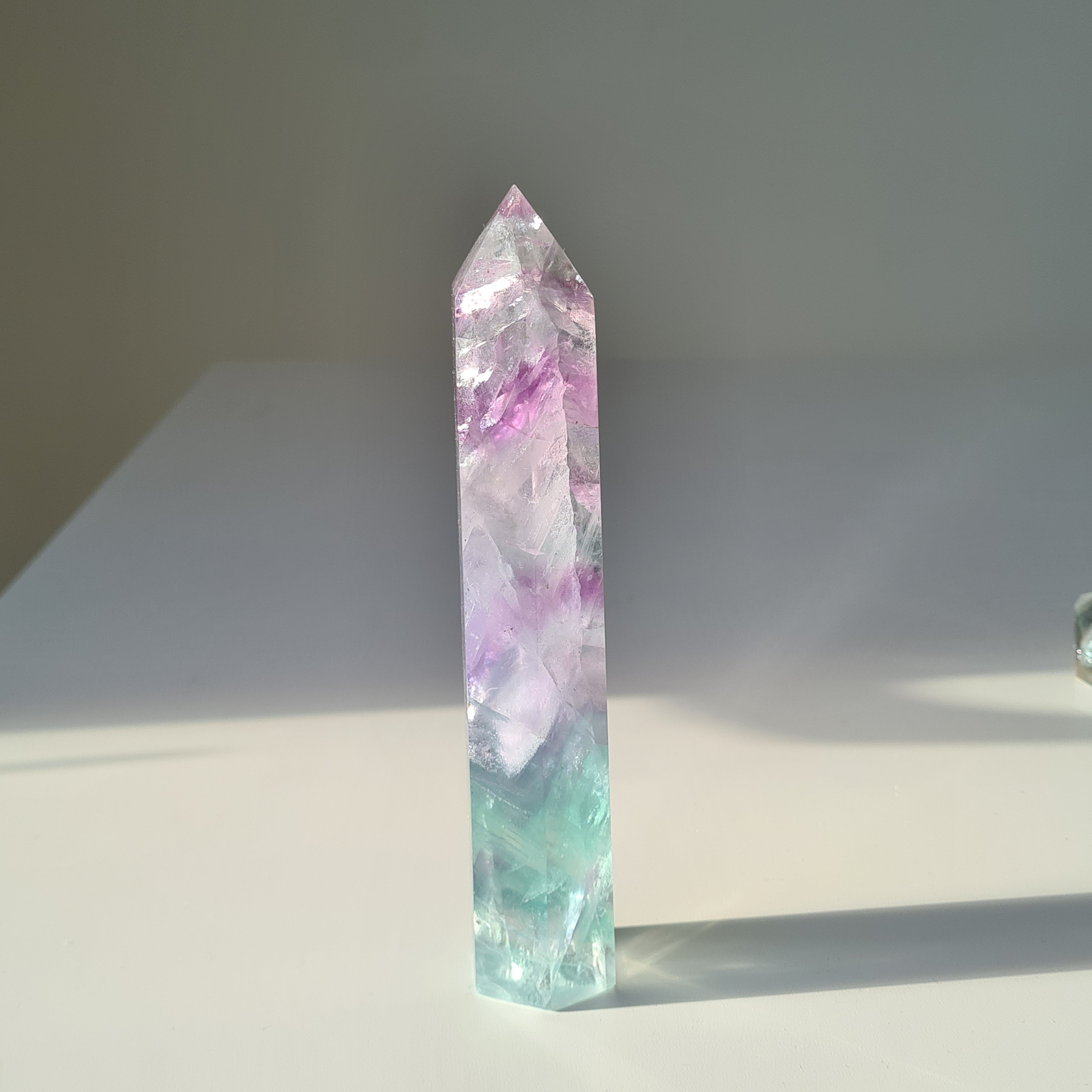 Dreamland Fluorite | f7 | 311 g | 16.5 cm tall | Spinny Bottom