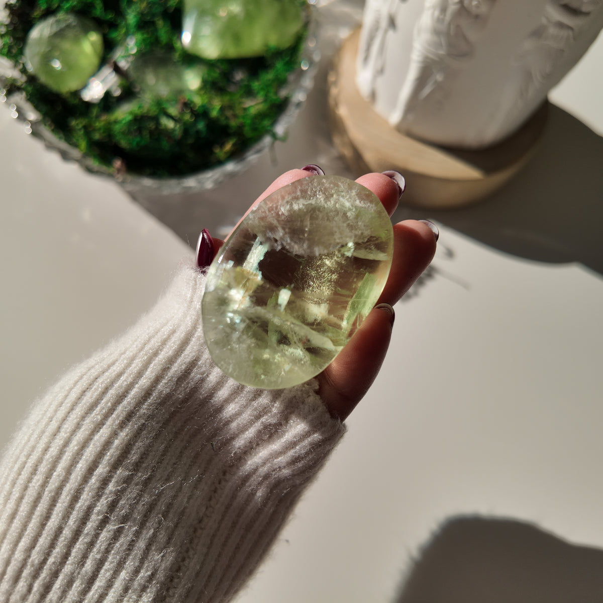 Green Fluorite Pocket Stone | P | 4.9 cm | Focus & Zen