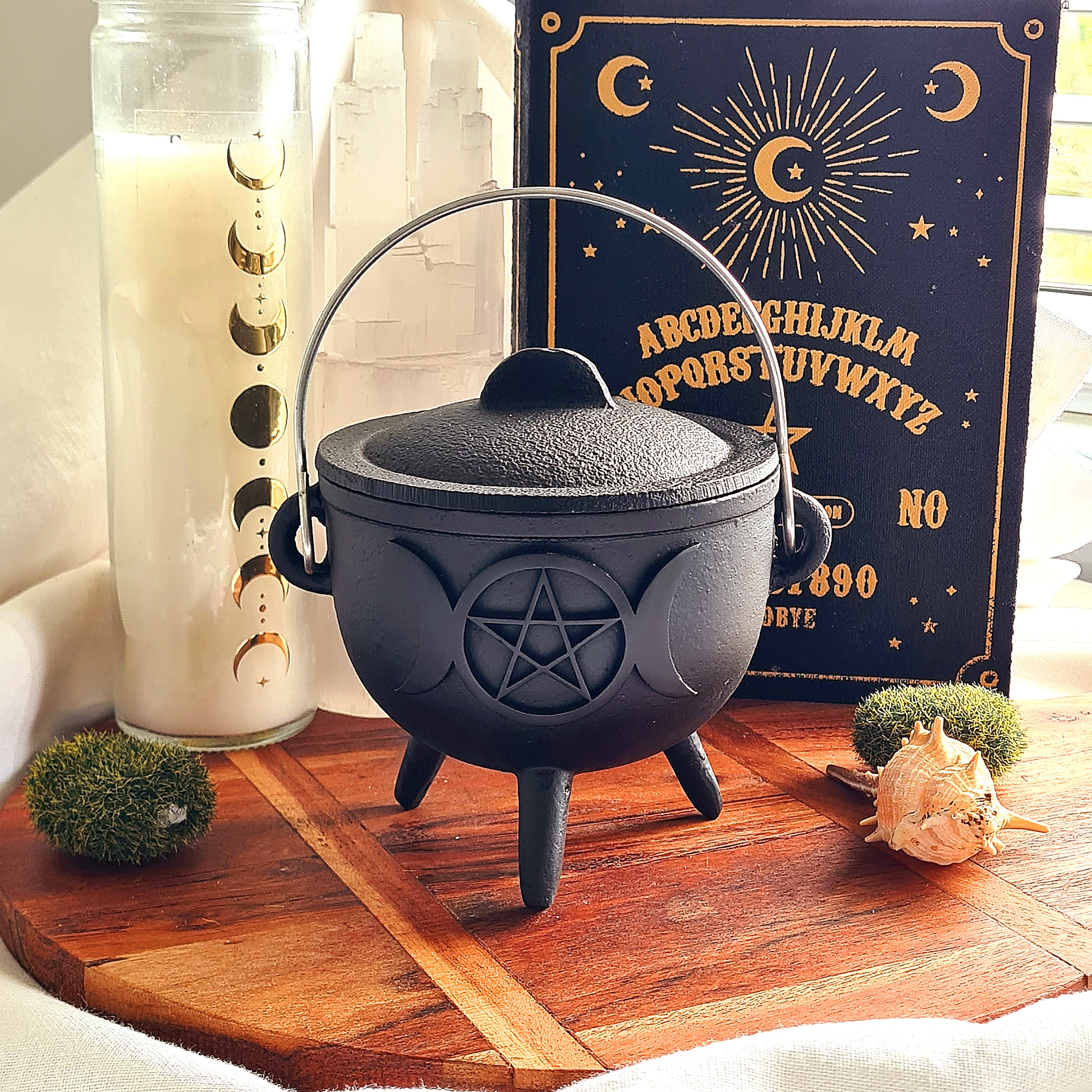 Cast Iron Ritual Cauldron | Triple Moon