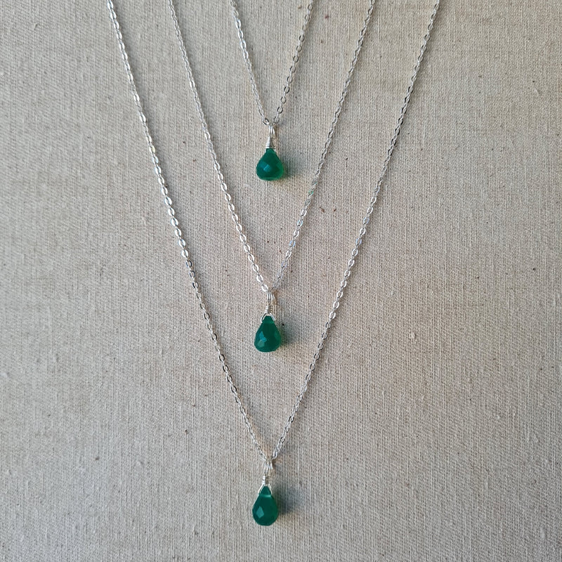 Green Onyx Necklace ~ Comfort (Silver)