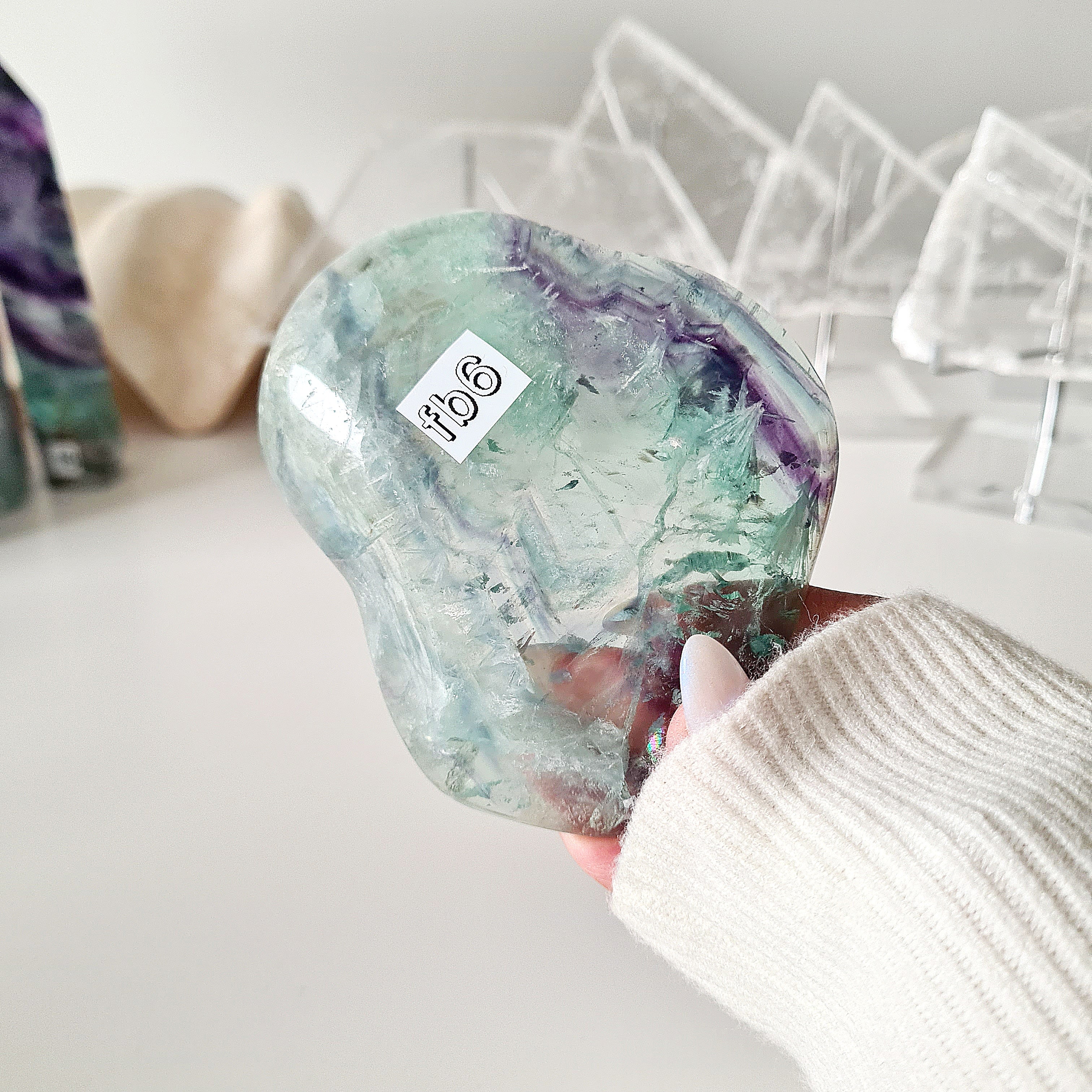 Feather Fluorite Crystal Bowl | fb6 | 168 g