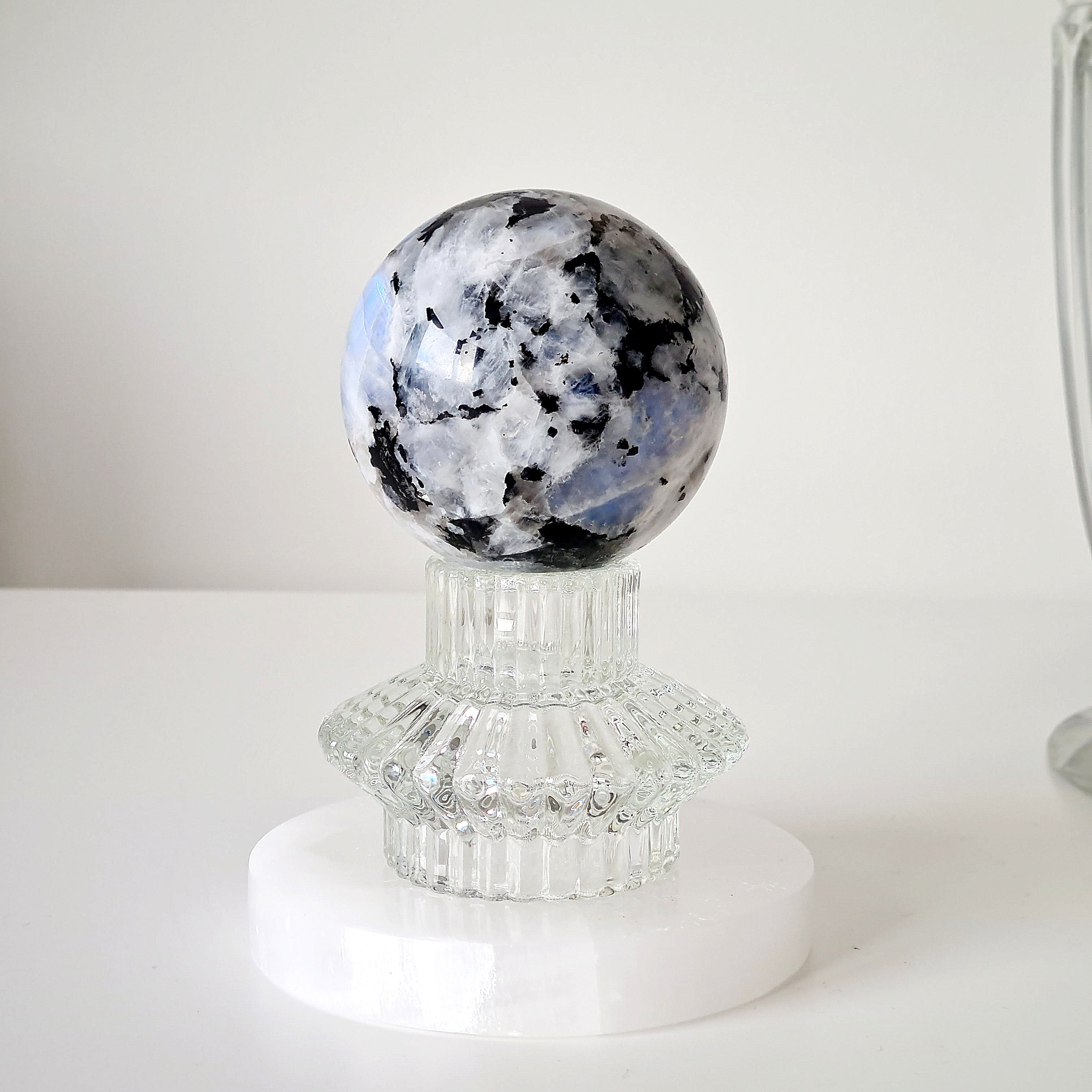 Moonstone 🌙 Sphere with stand | B | 464 g