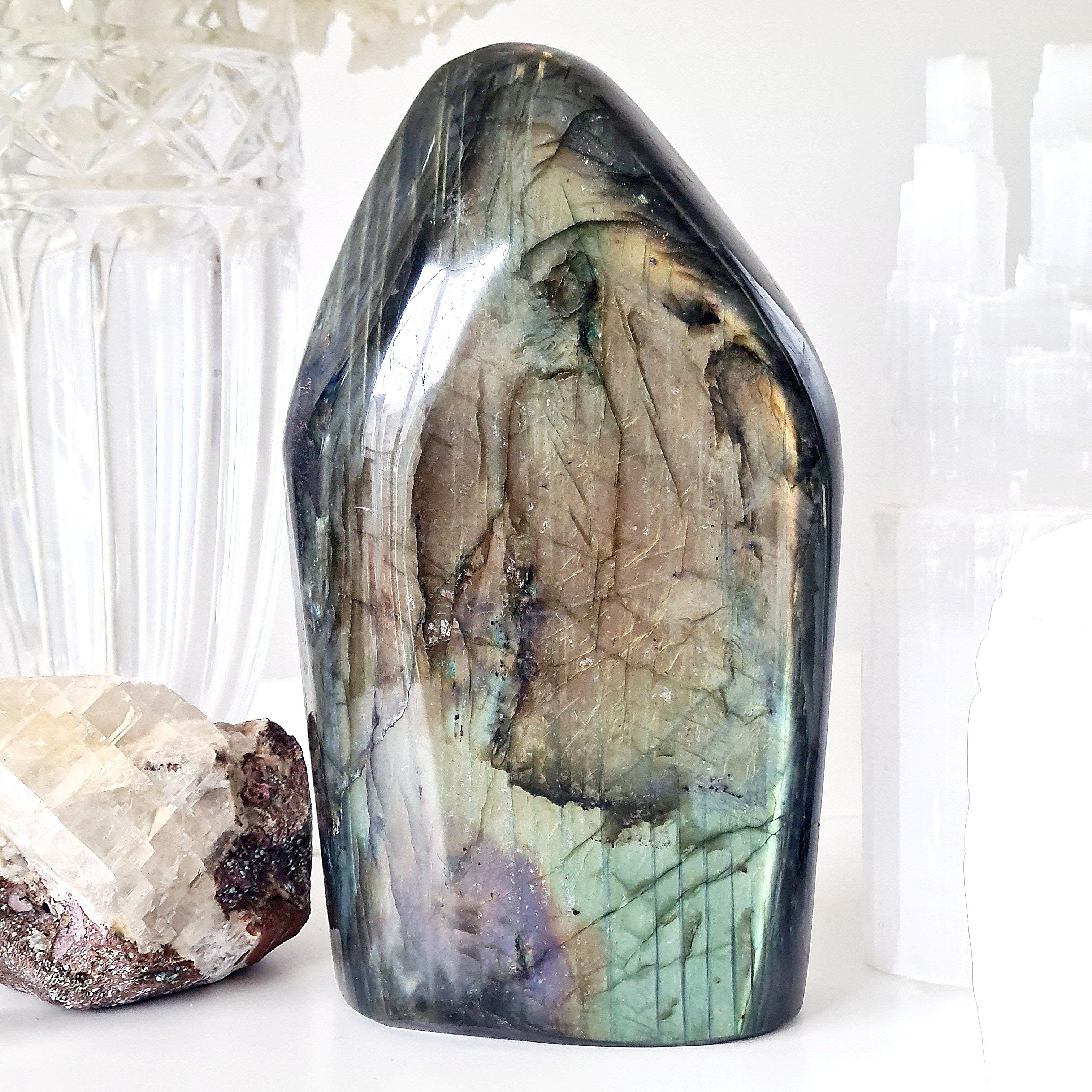 Labradorite Cathedral 🌈 | Insanely Beautiful | 2.2 kg