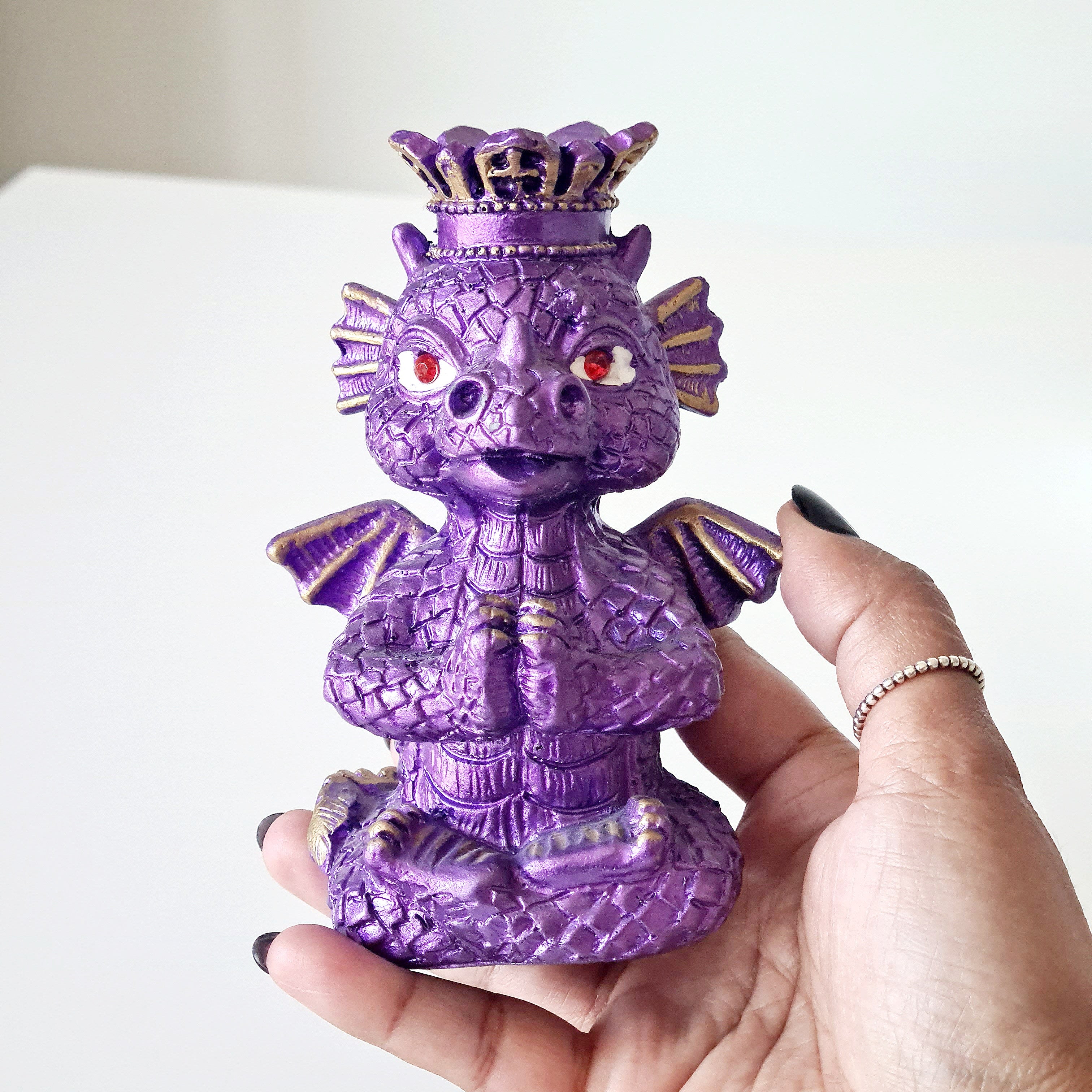 Golden healer sphere on dragon stand