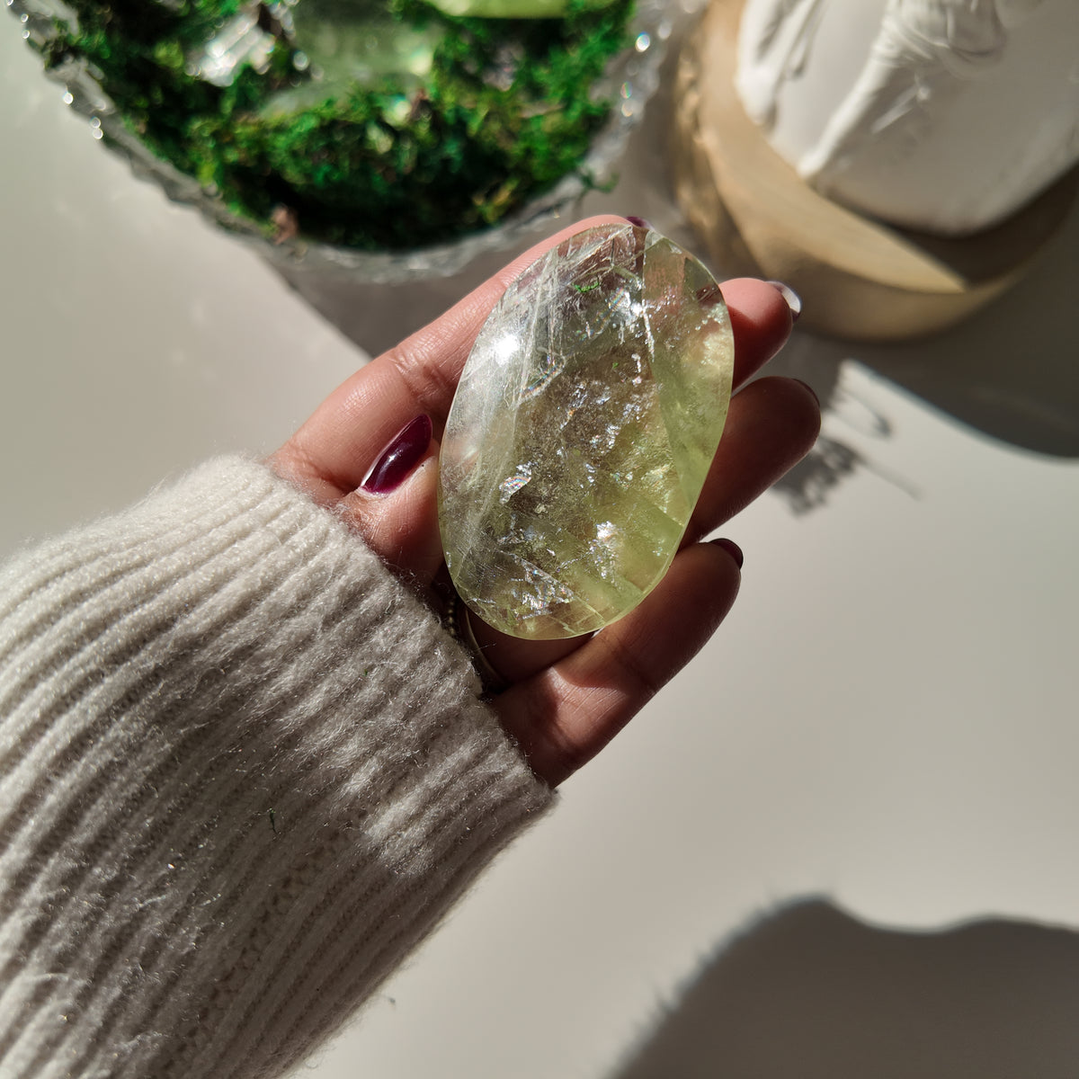 Green Fluorite Pocket Stone | P | 4.9 cm | Focus & Zen