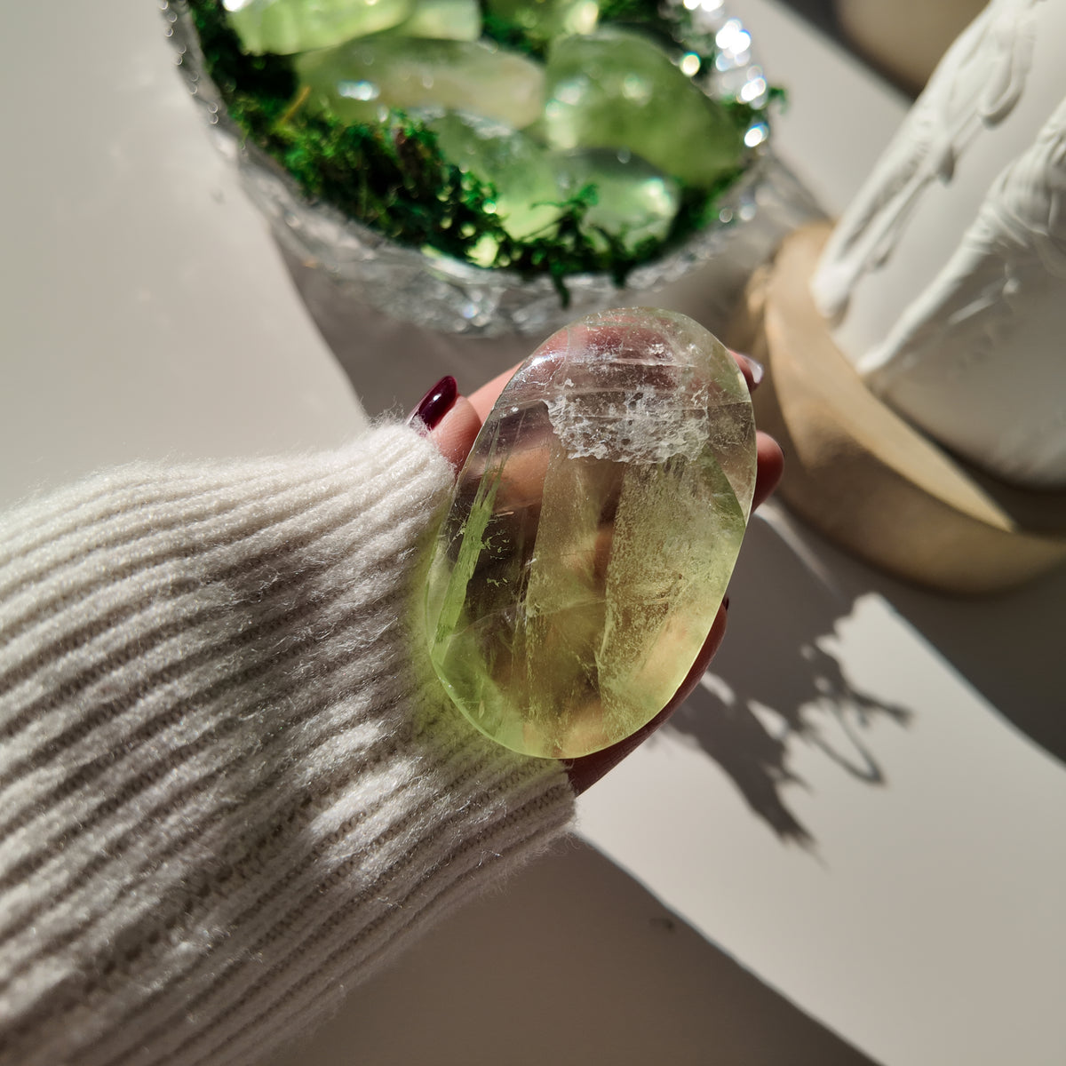 Green Fluorite Pocket Stone | H | 6.1 cm | Focus & Zen
