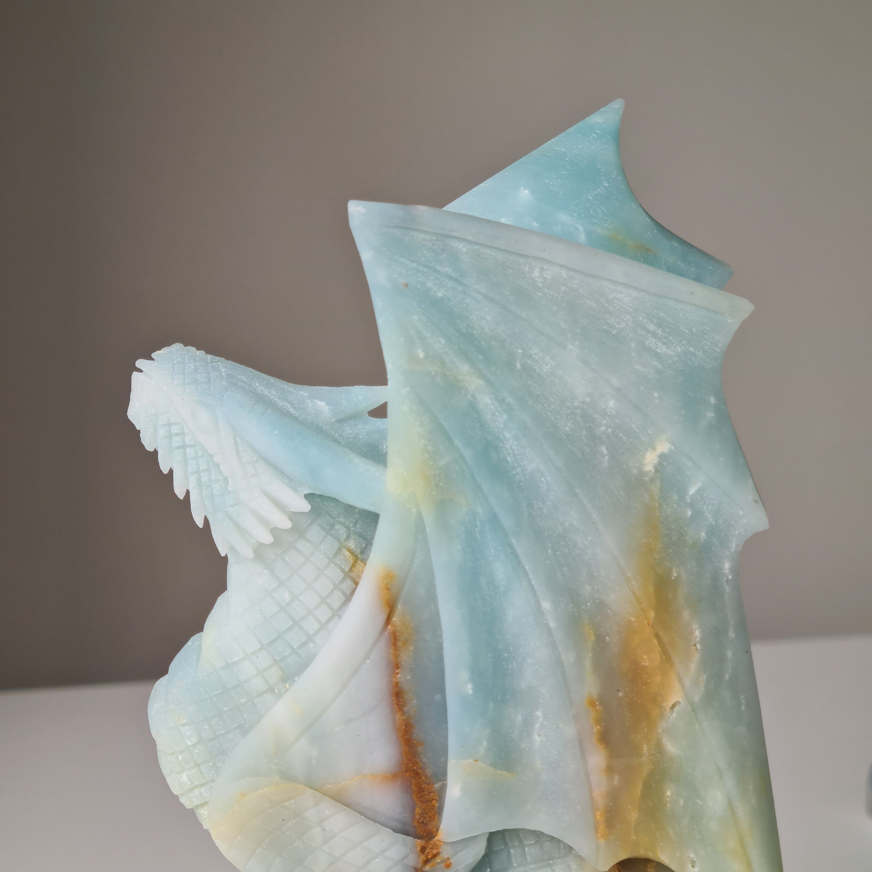 Carribean Calcite Large Dragon | 24 cm tall | 1.25 kg | Handcarved