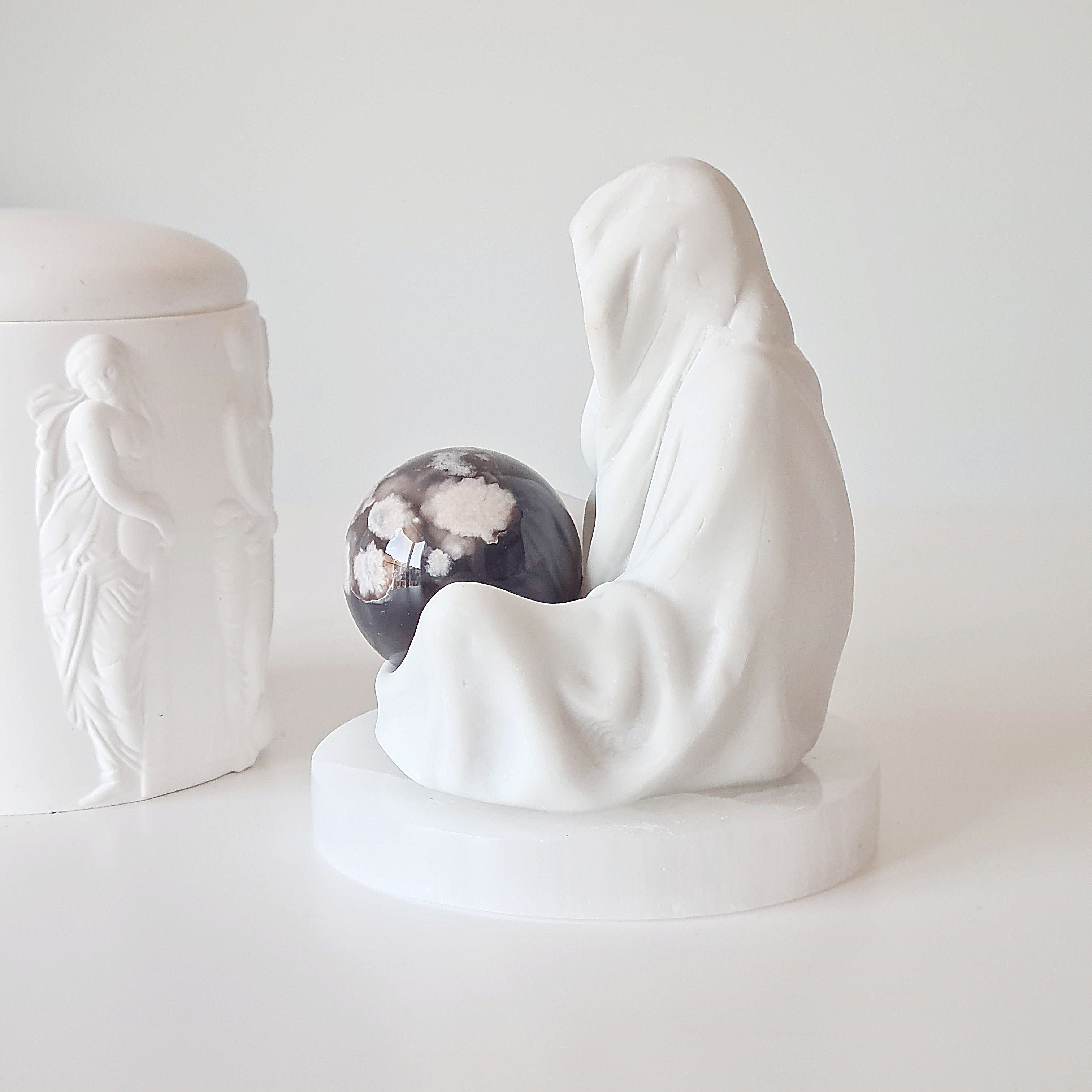 Gate Keeper with Flower Agate Sphere | 8