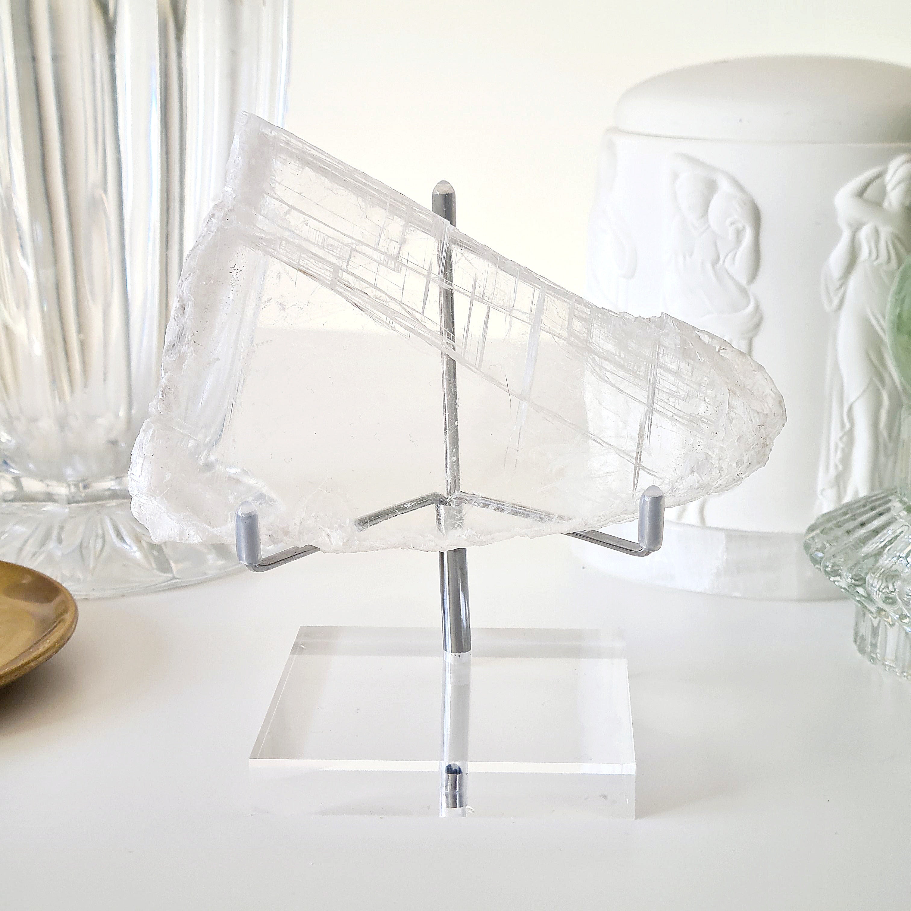 Pure Selenite with stand | From Utah | 175 g
