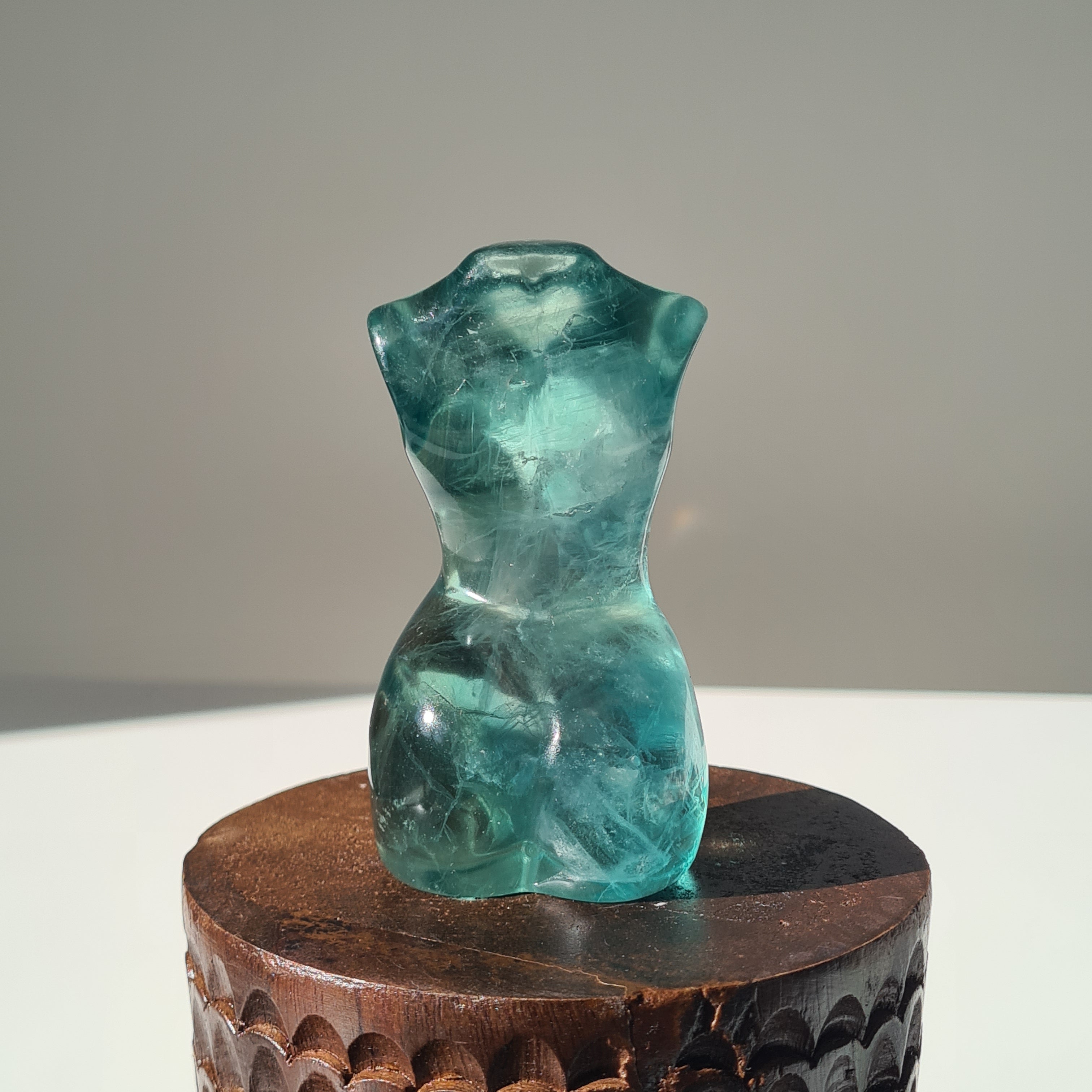 Fluorite Crystal Goddess | E | 300 g | looks Green in laked eyes