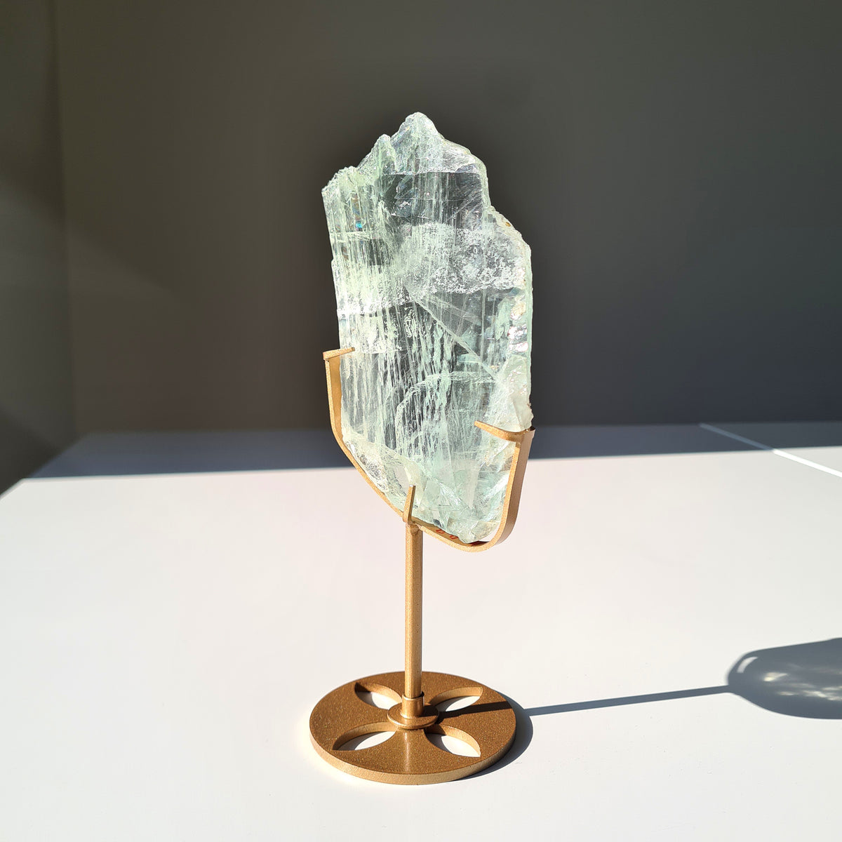 Fluorite Dream Portal On Custom Stand | Piece R