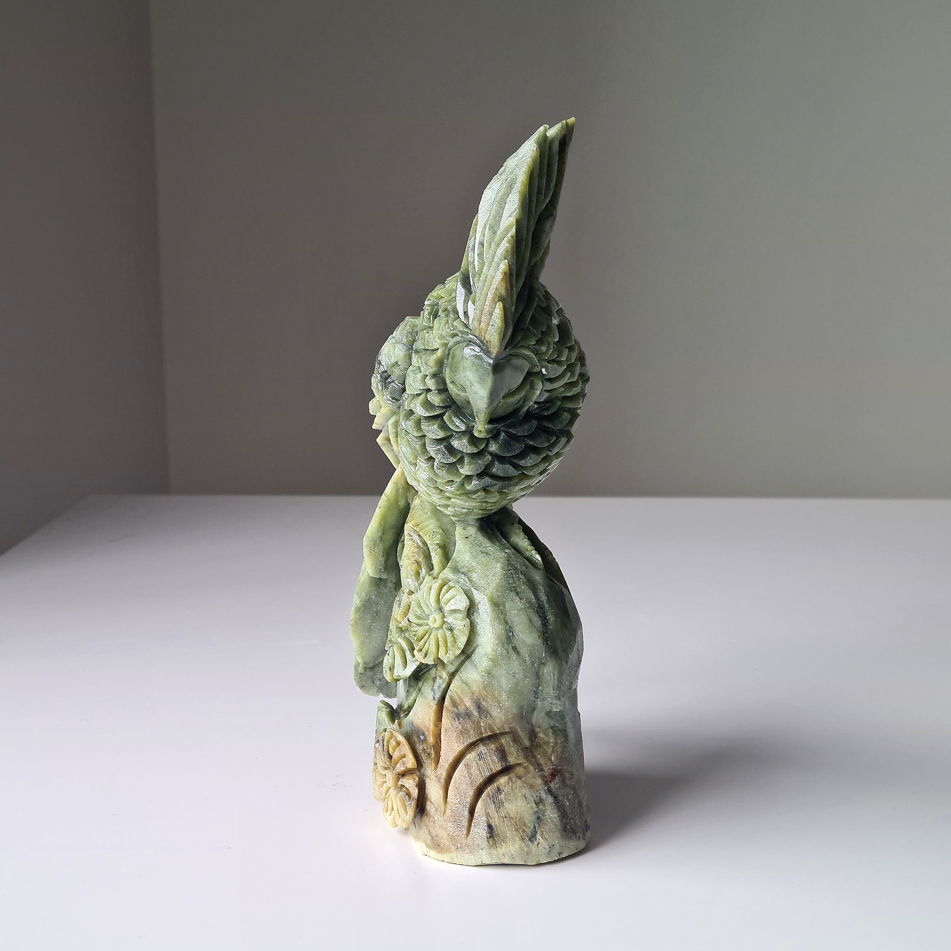 Jade Bird | 20 cm tall |1.3 kg | | Handcarved