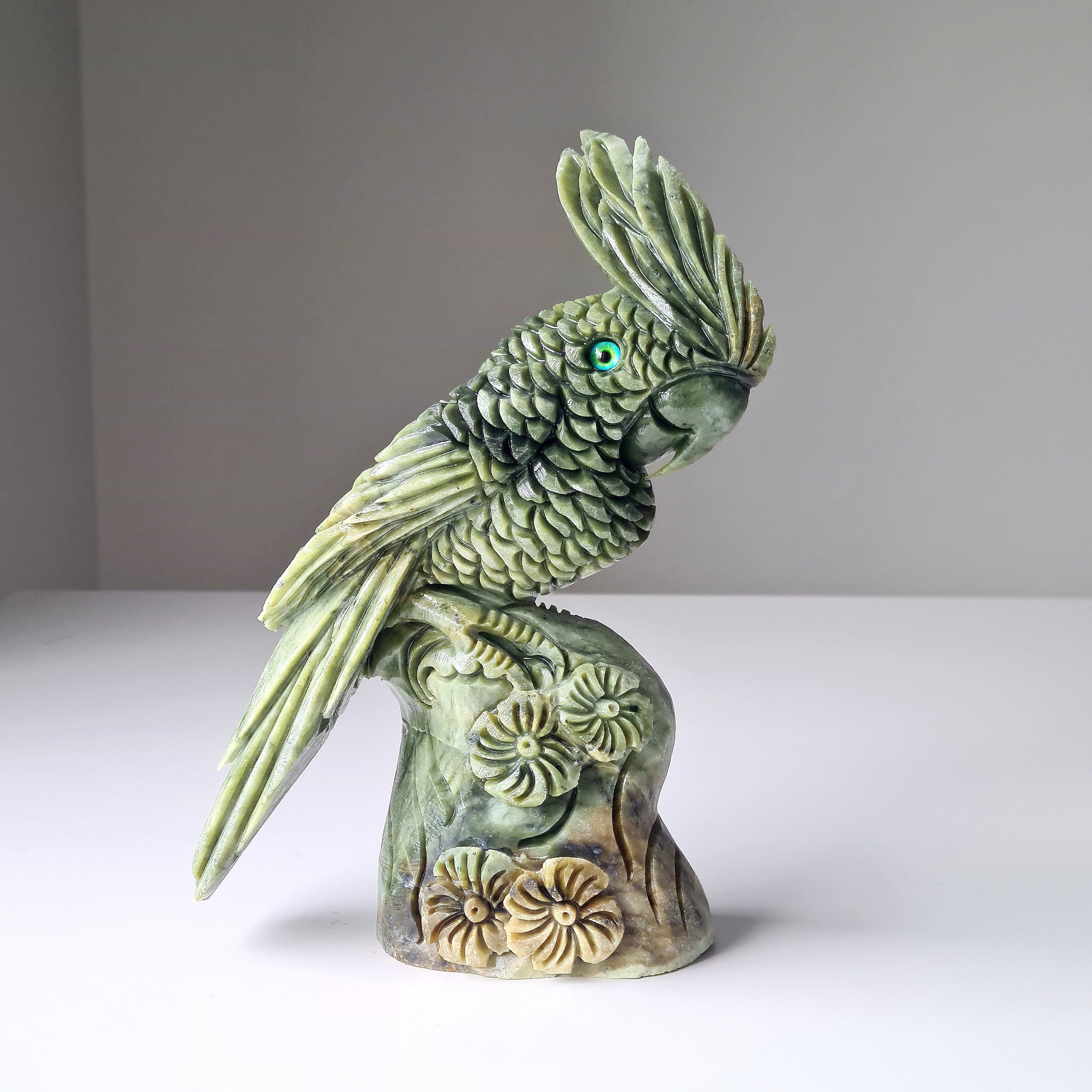 Jade Bird | 20 cm tall |1.3 kg | | Handcarved