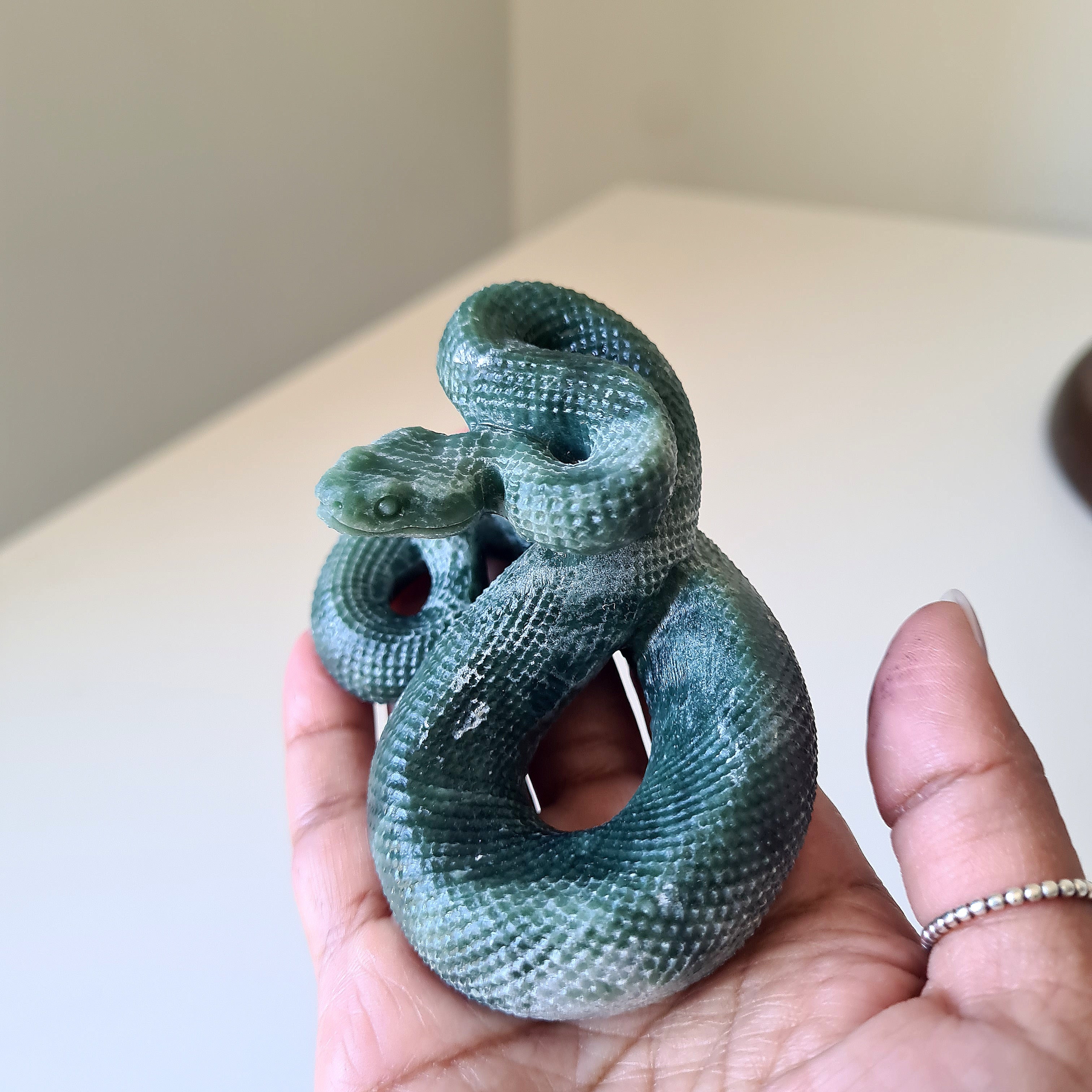 Viper Carving | D