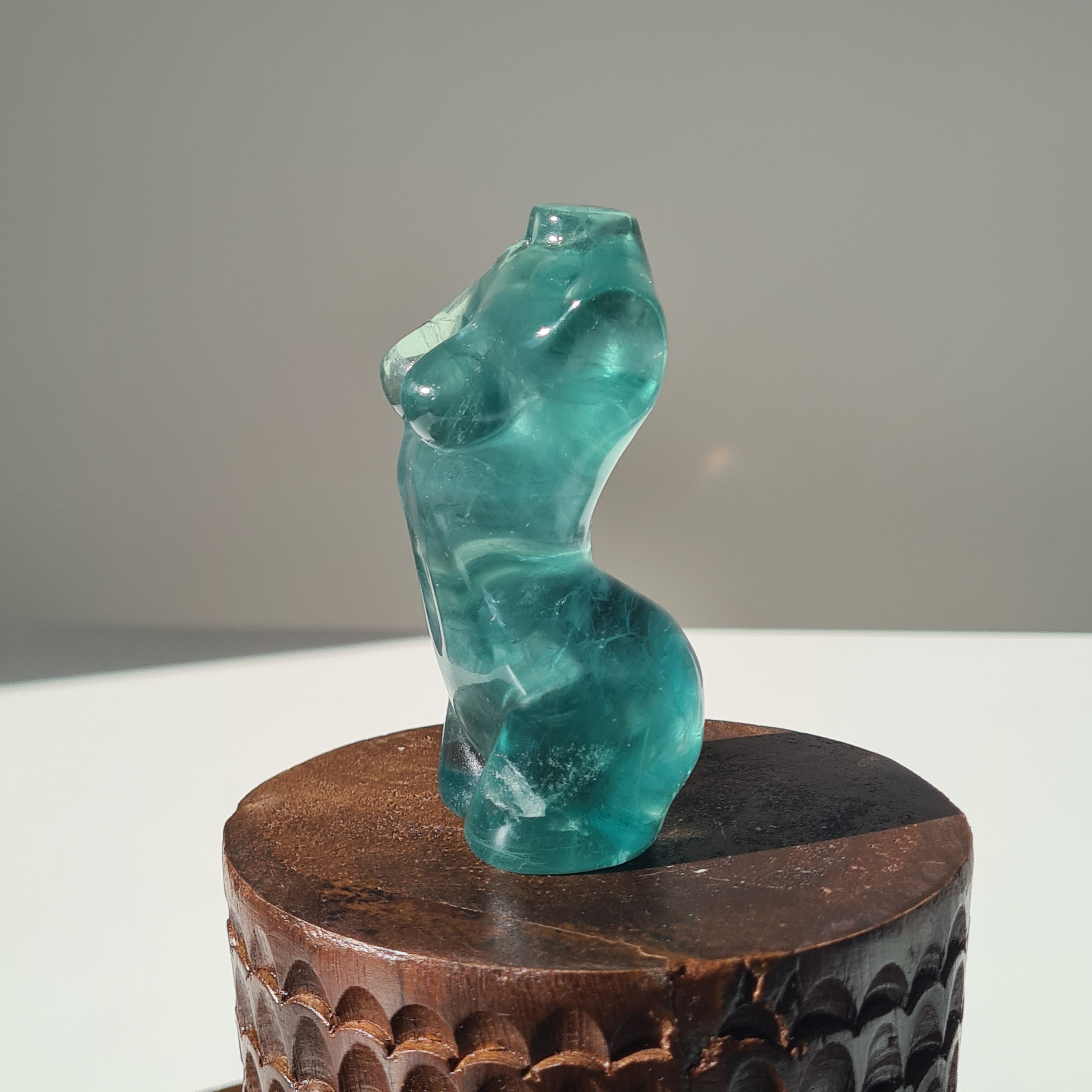 Fluorite Crystal Goddess | E | 300 g | looks Green in laked eyes