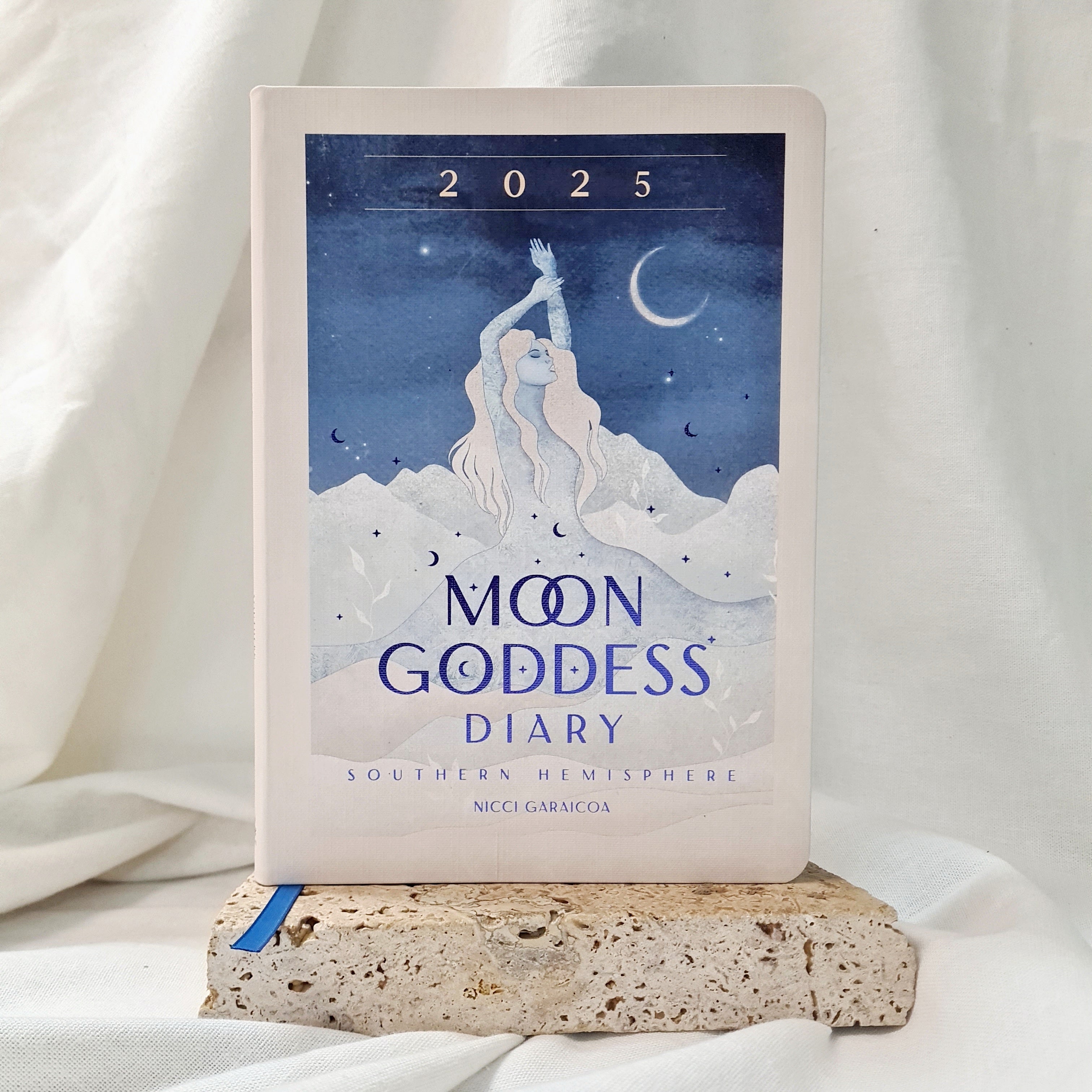 2025 Moon Goddess Diary | Southern Hemisphere