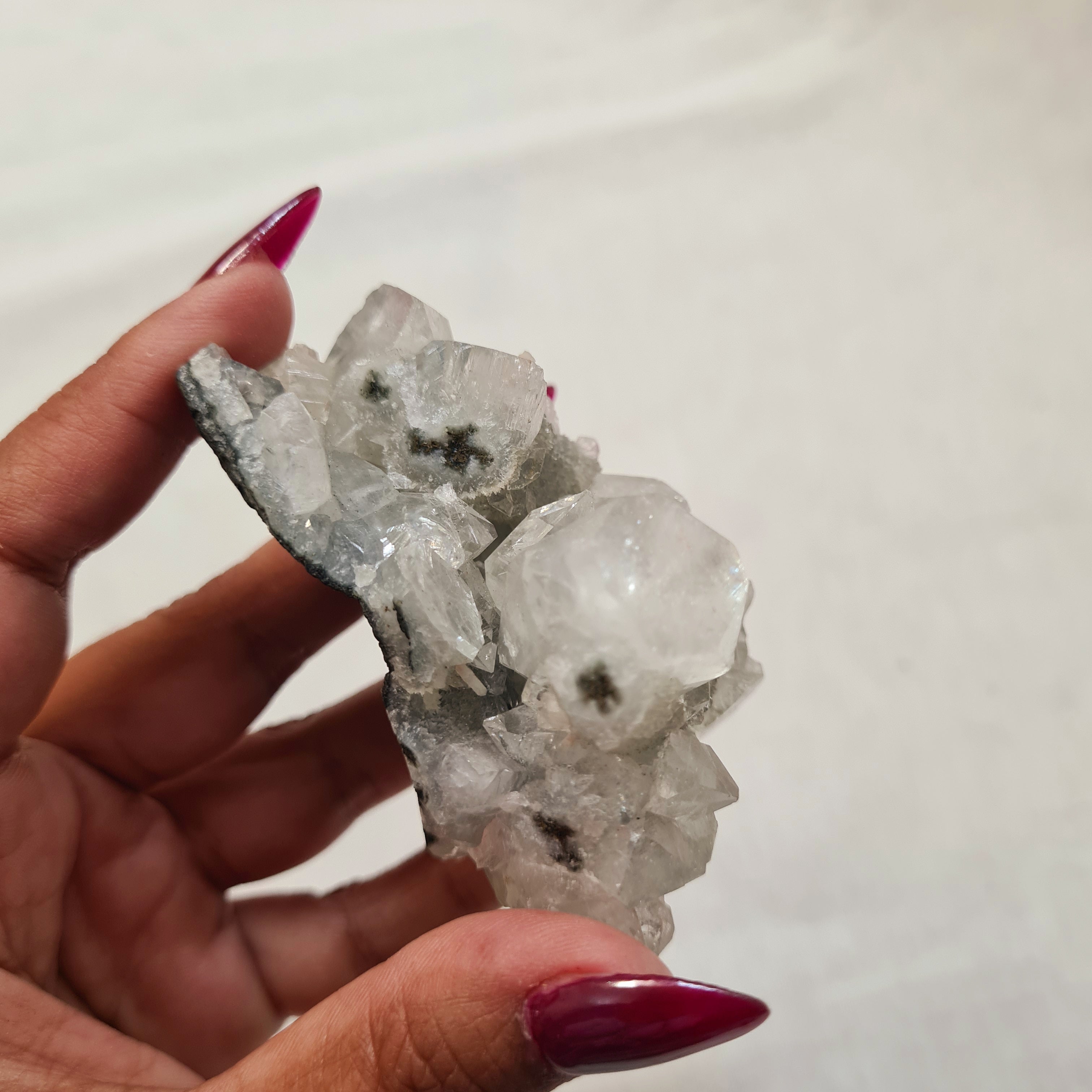 Apophyllite | 7 cm