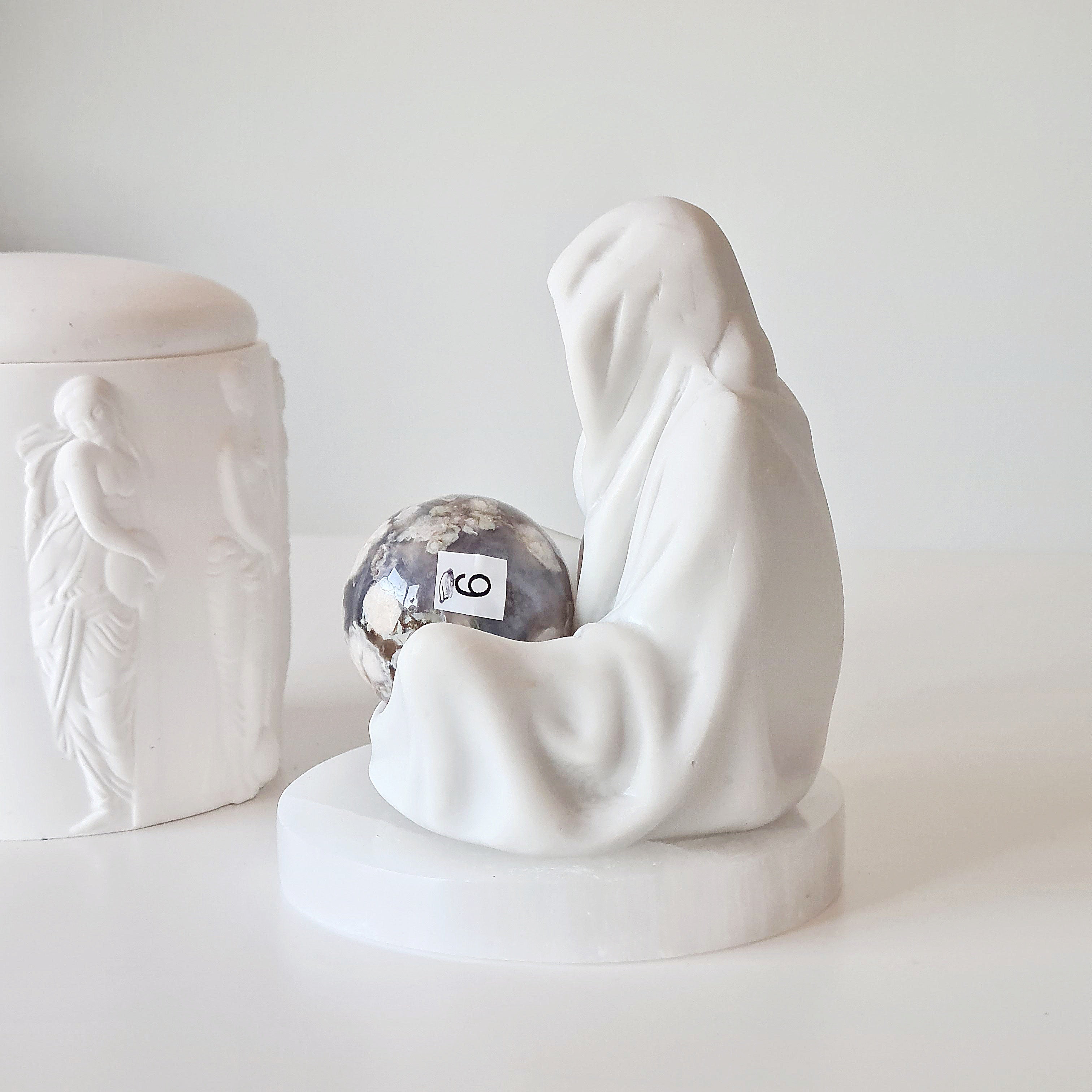 Gate Keeper with Flower Agate Sphere | 9