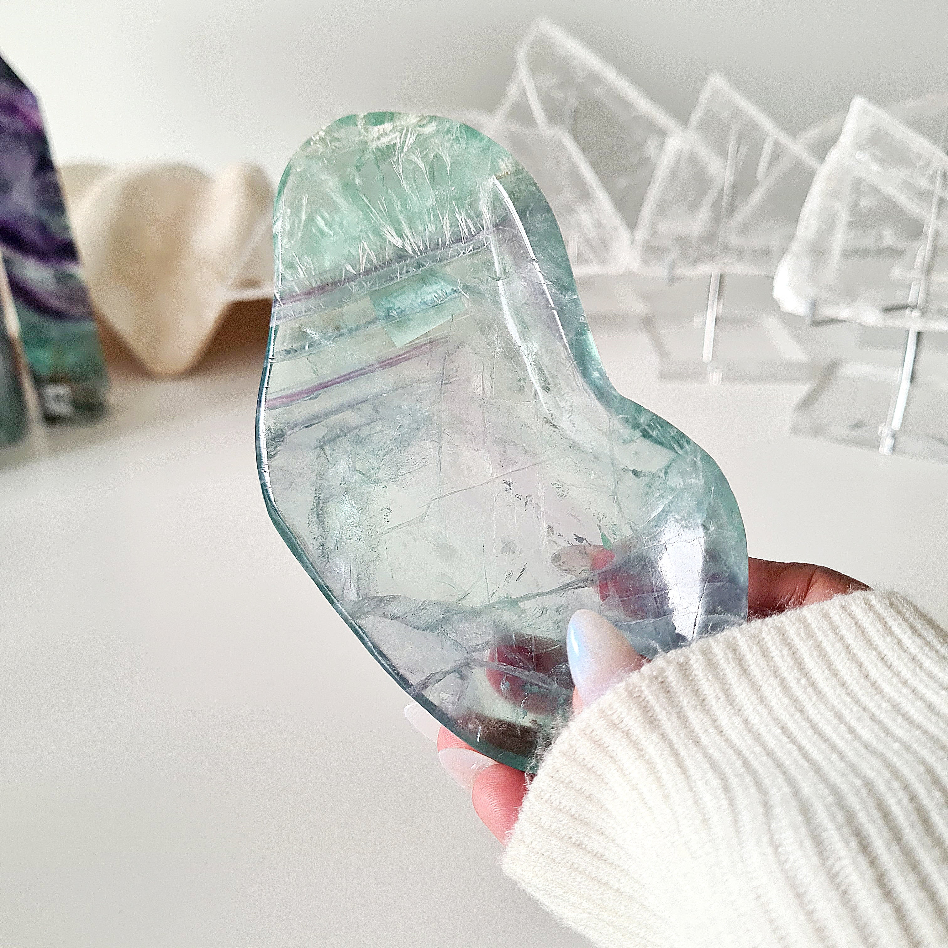 Feather Fluorite Crystal Bowl | fb7 | 170 g