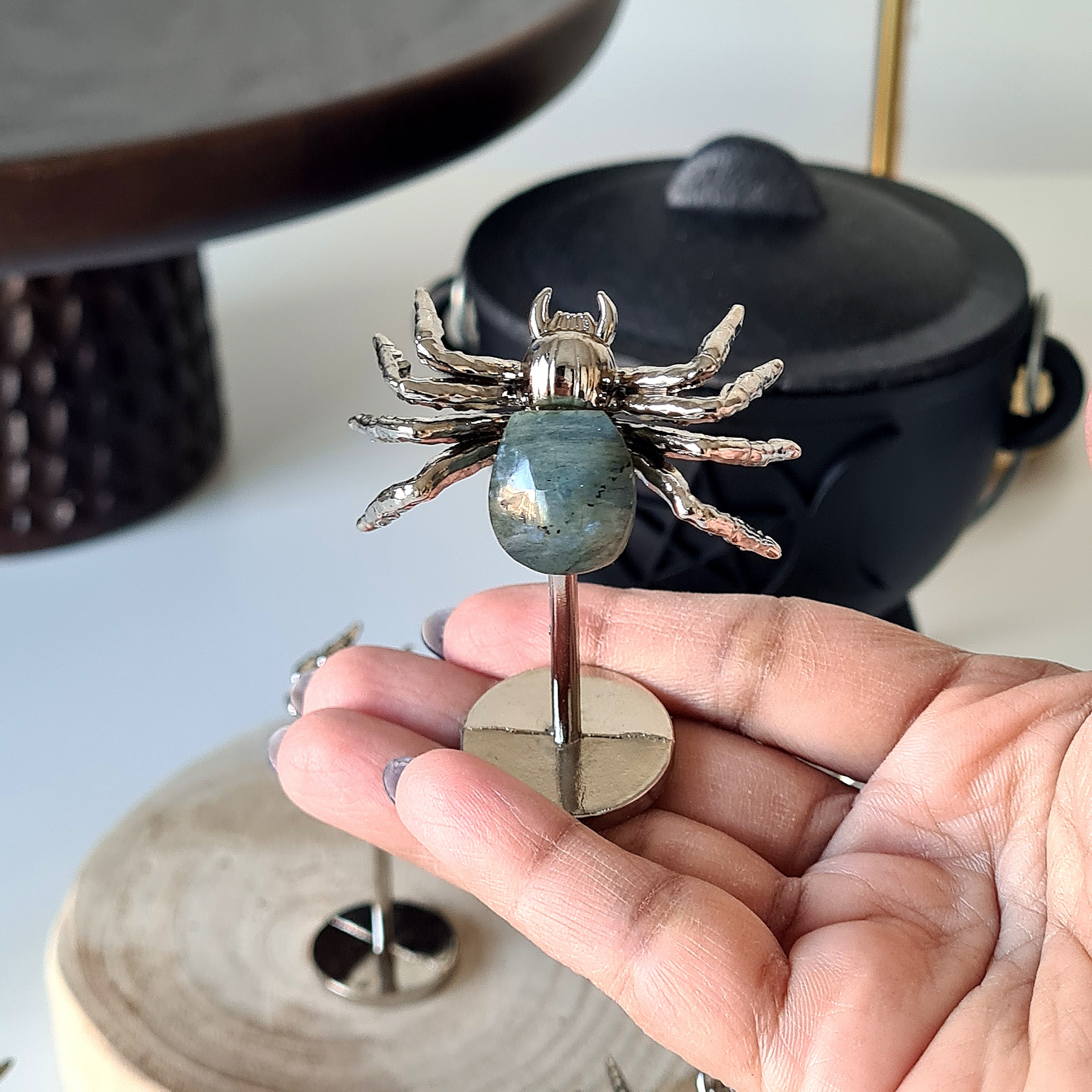Veil Weaver — Labradorite Spider 🕷️🌙 | 1 Piece | Intutively Picked