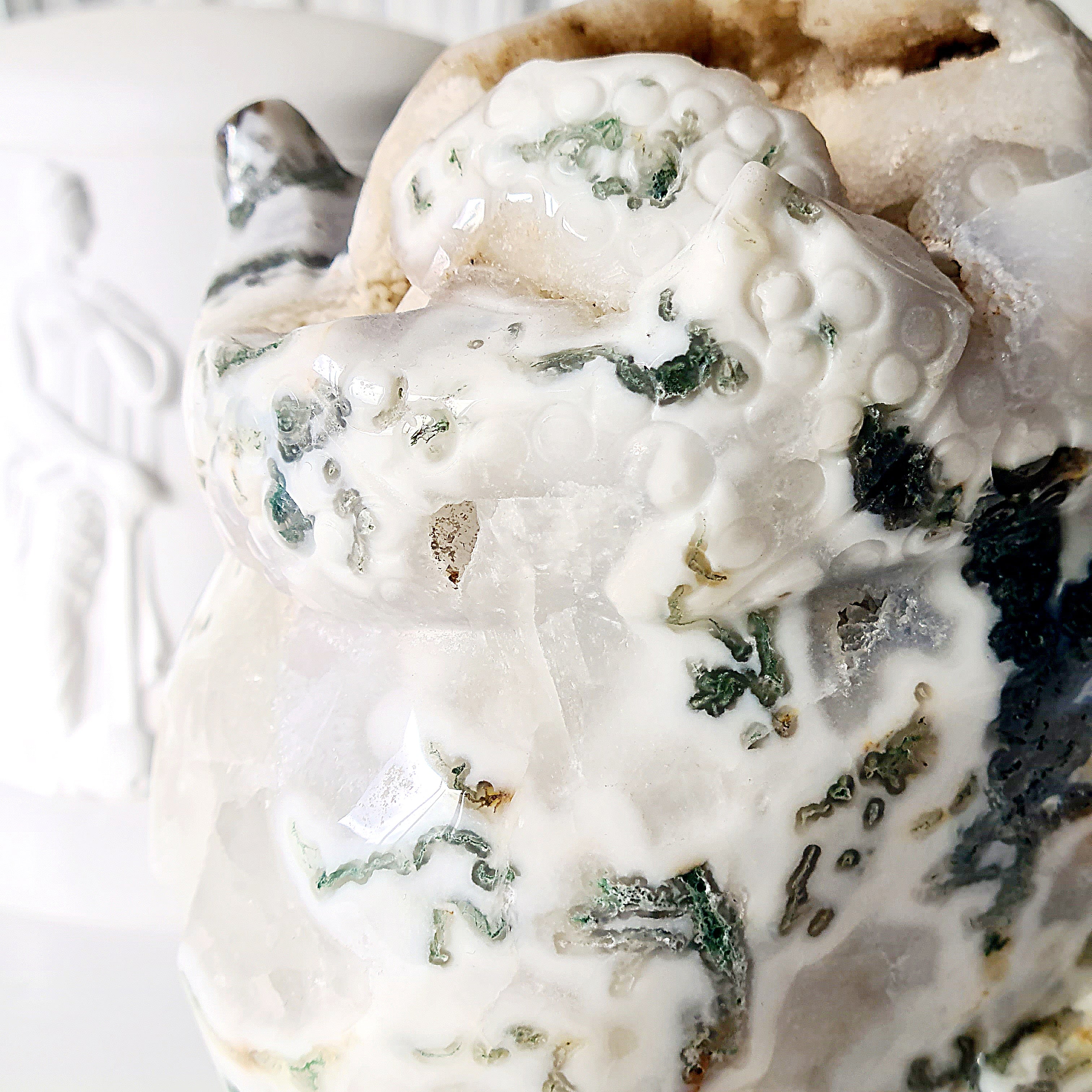 The last King | Moss Agate Skull Carving | 2.4 kg