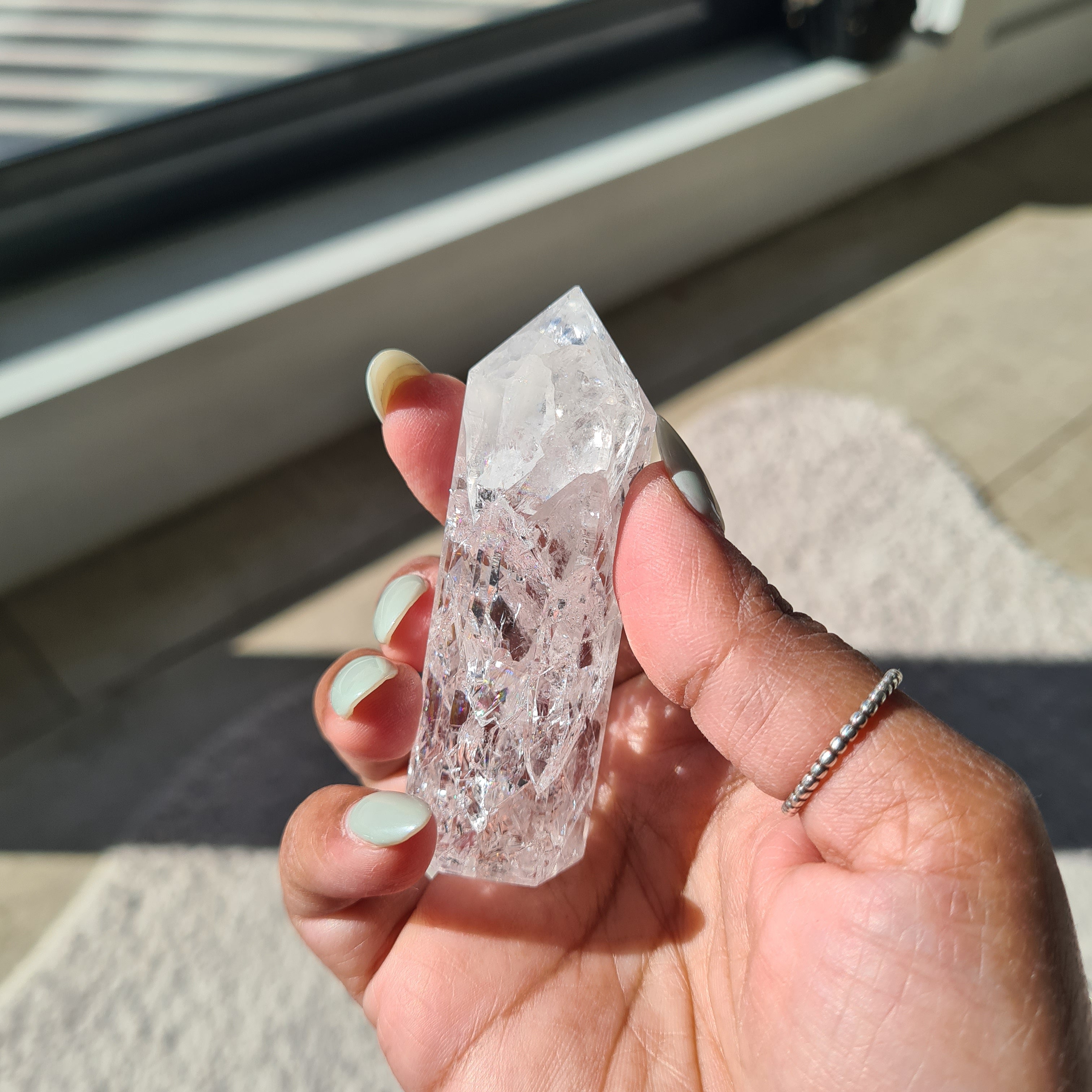 Crackled Quartz Point | B