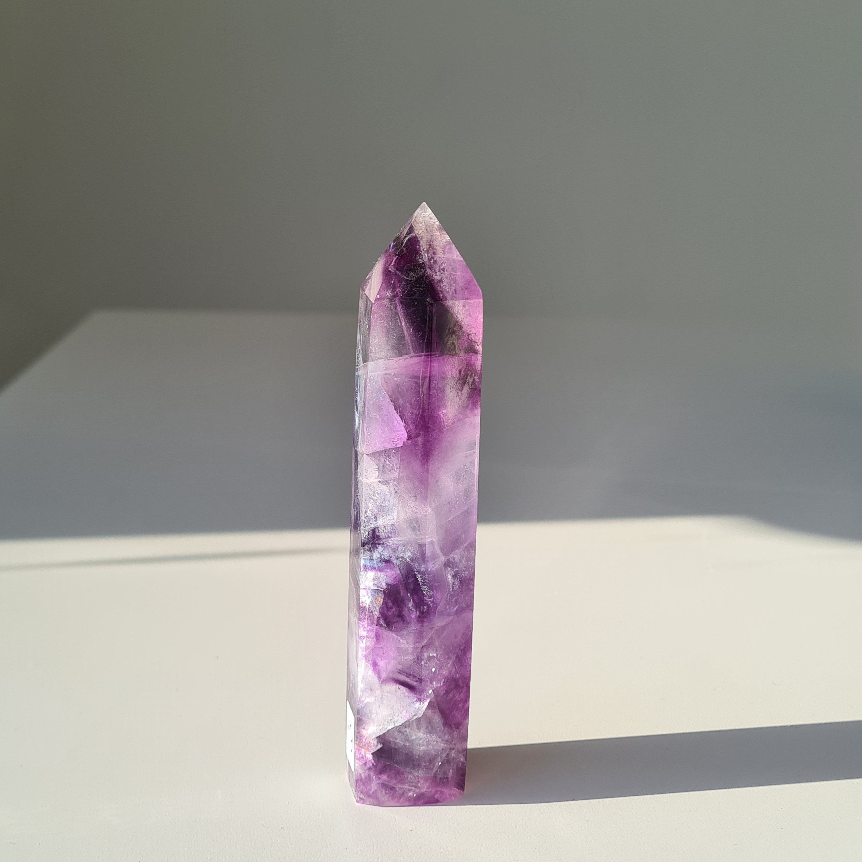 Dreamland Fluorite | f9 | 171 g | 12.2 cm tall | slightly tilted spinny bottom