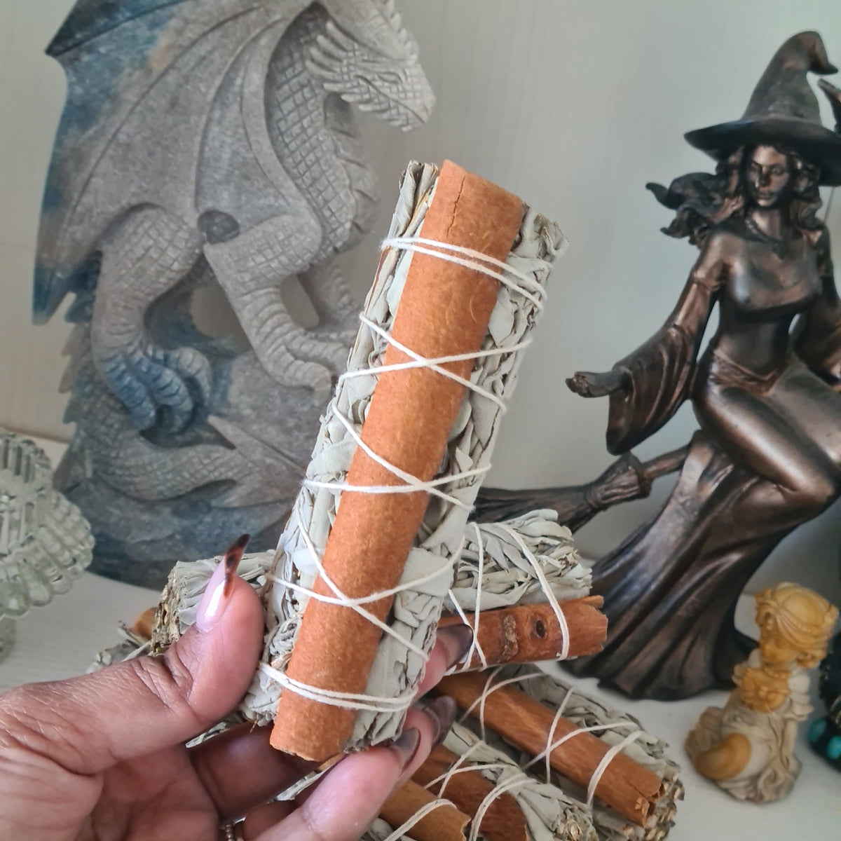 Cinnamon and Sage Smudge | Prosperity & Goodluck | 1 Piece