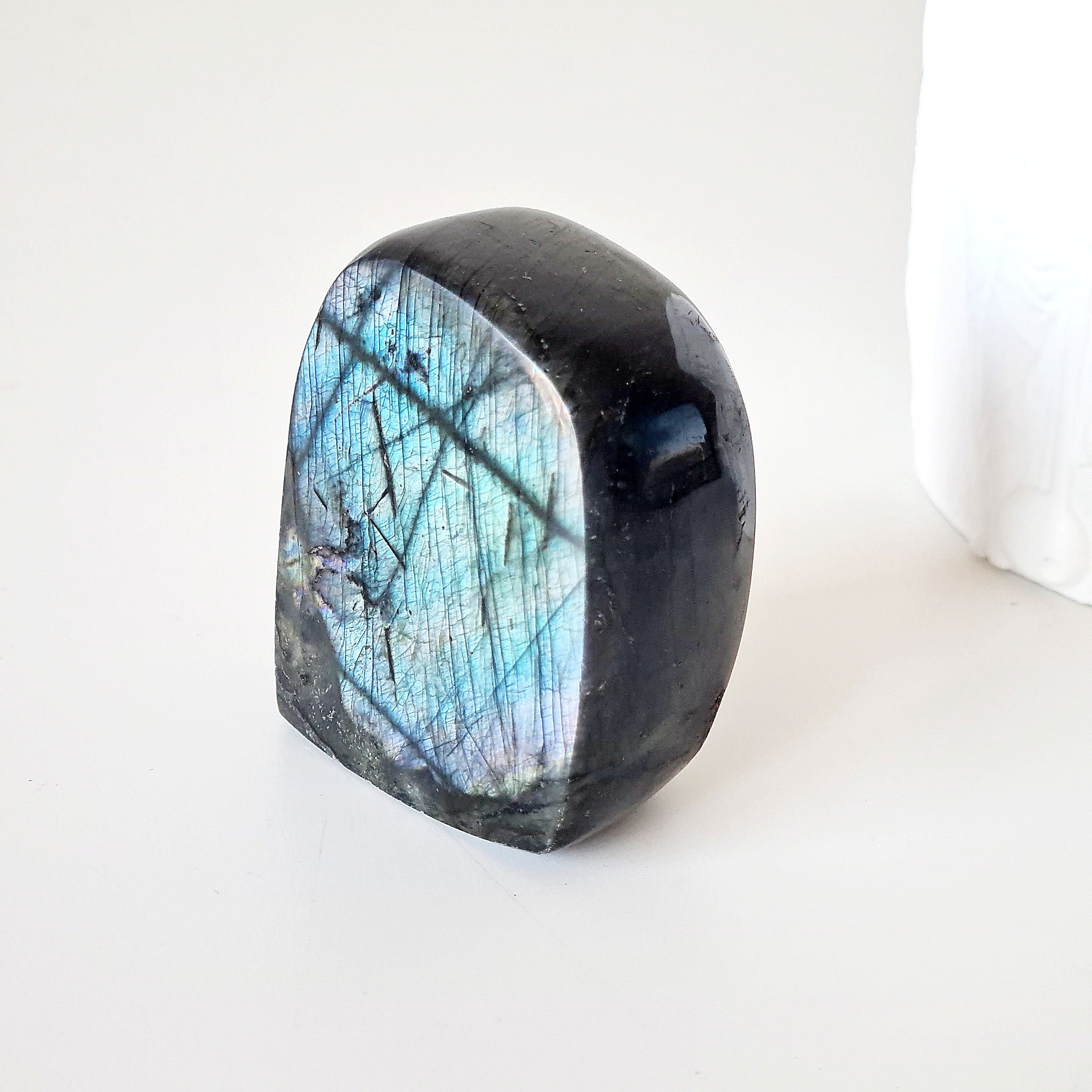 Labradorite | H | 180 g | Spinny Bottom
