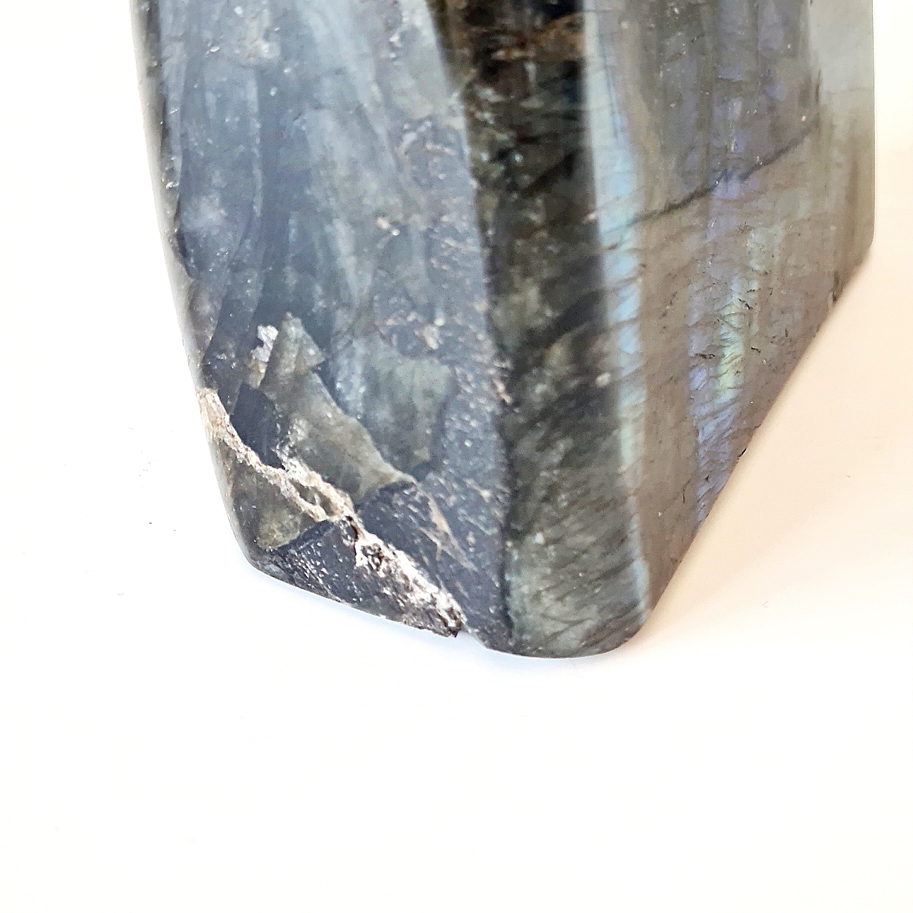 Labradorite | C | 1.3 kg