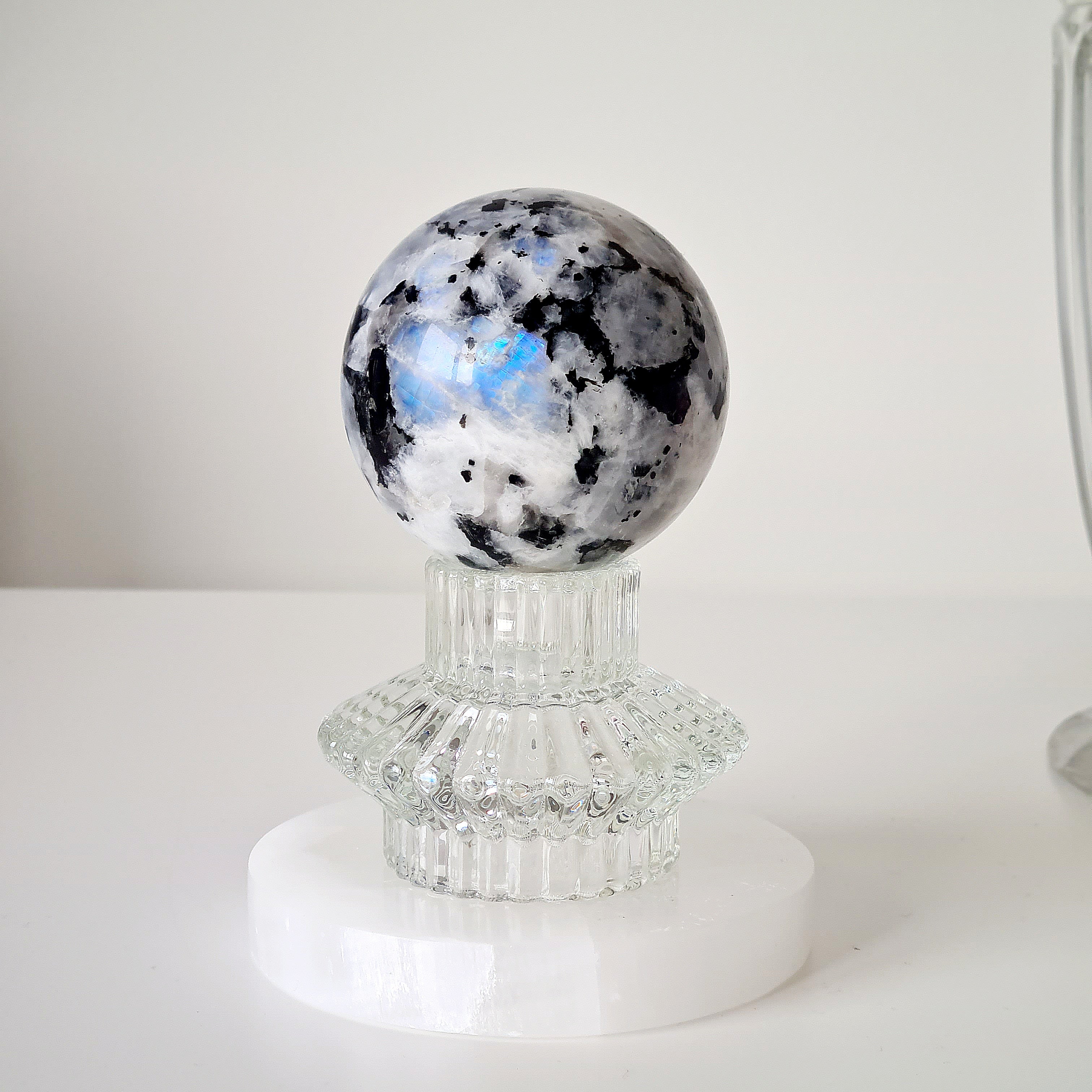 Moonstone 🌙 Sphere with stand | B | 464 g