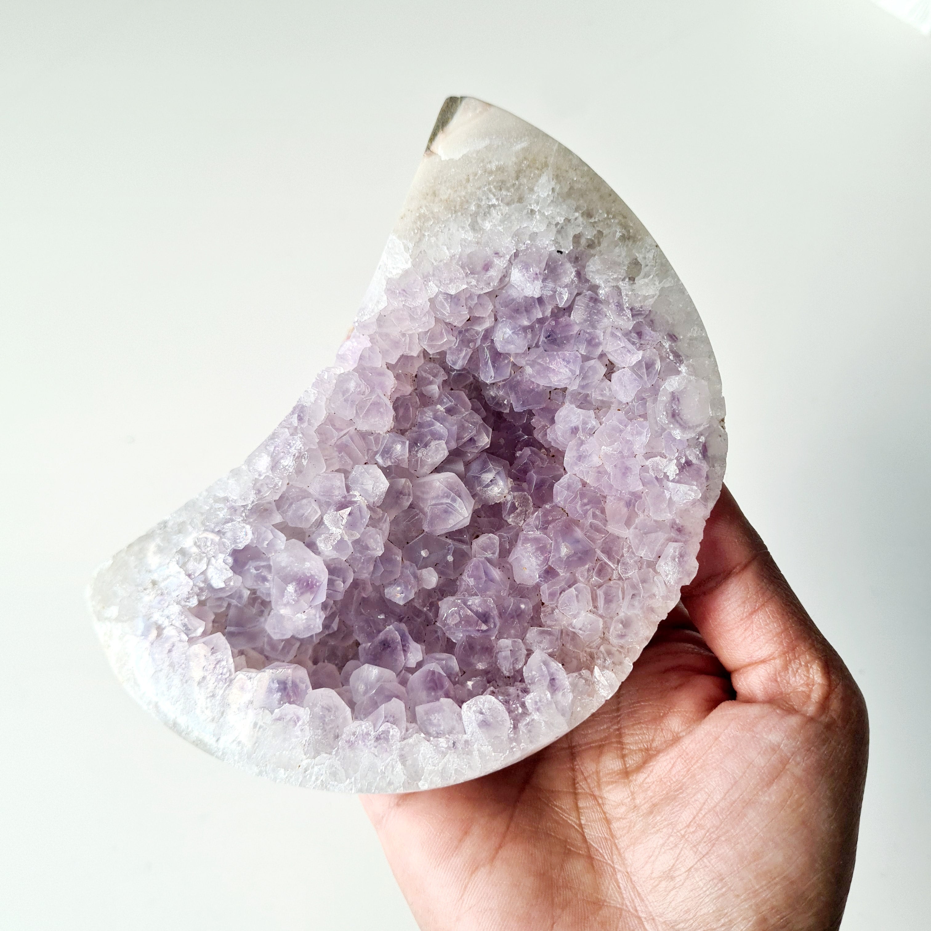Frosted Amethyst Moon Carving 🌙 | 400g | 12 cm