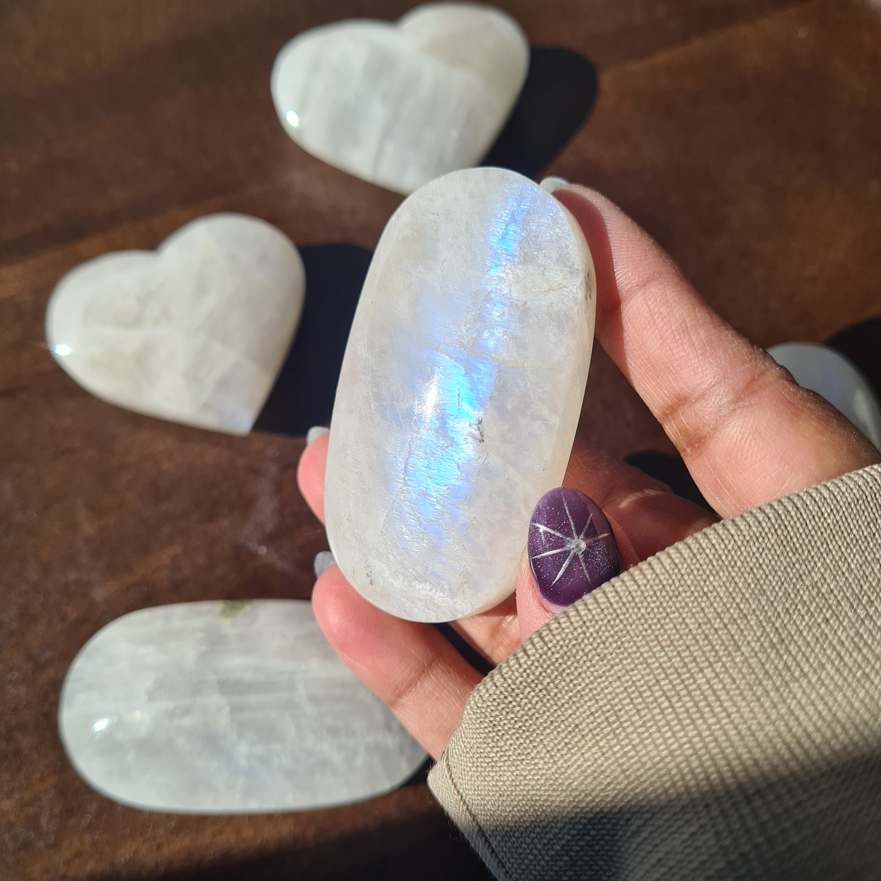 Moonstone 🌙 Palm | B