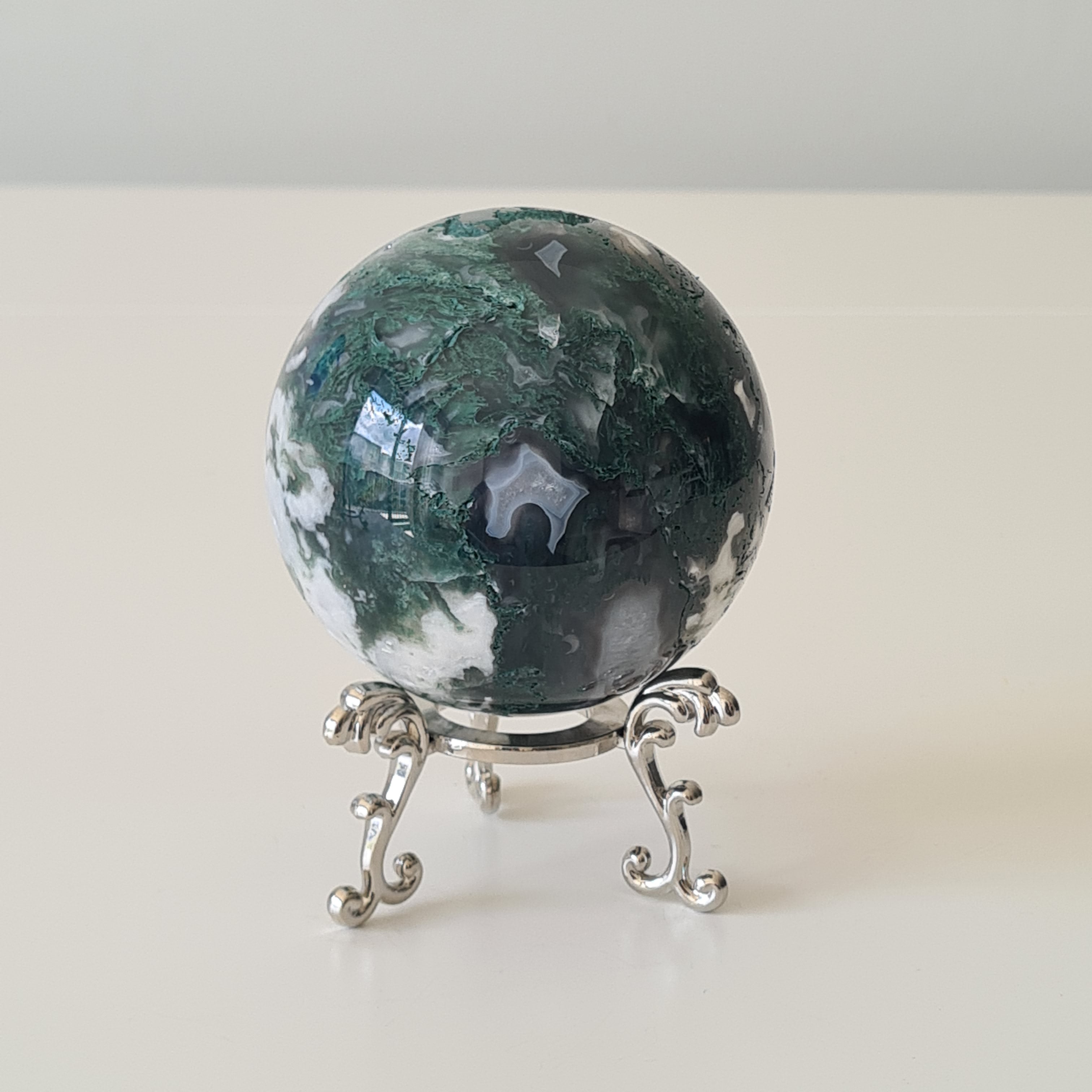 Moss Agate Sphere | 761 g