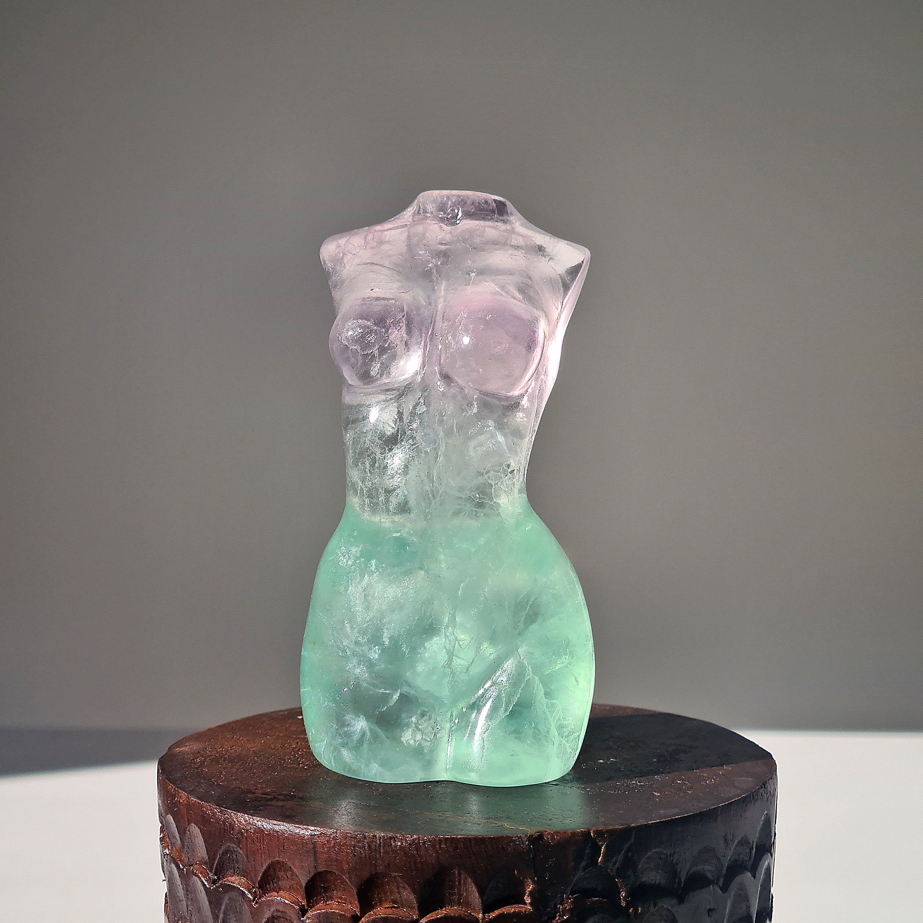 Fluorite Crystal Goddess | E | 350 g | Light apple green in naked eyes