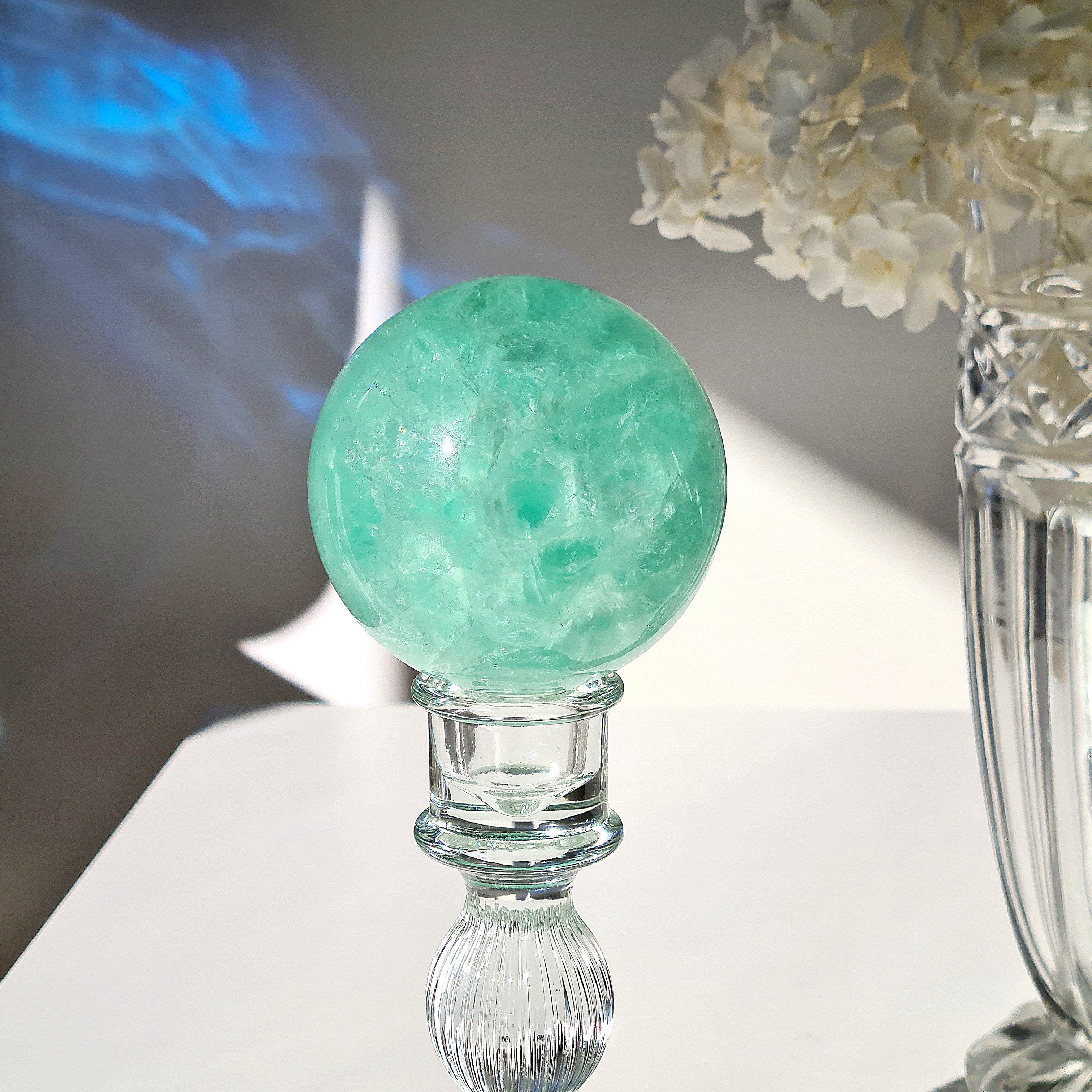 Blue Lake Fluorite with stand  | A | 748 g
