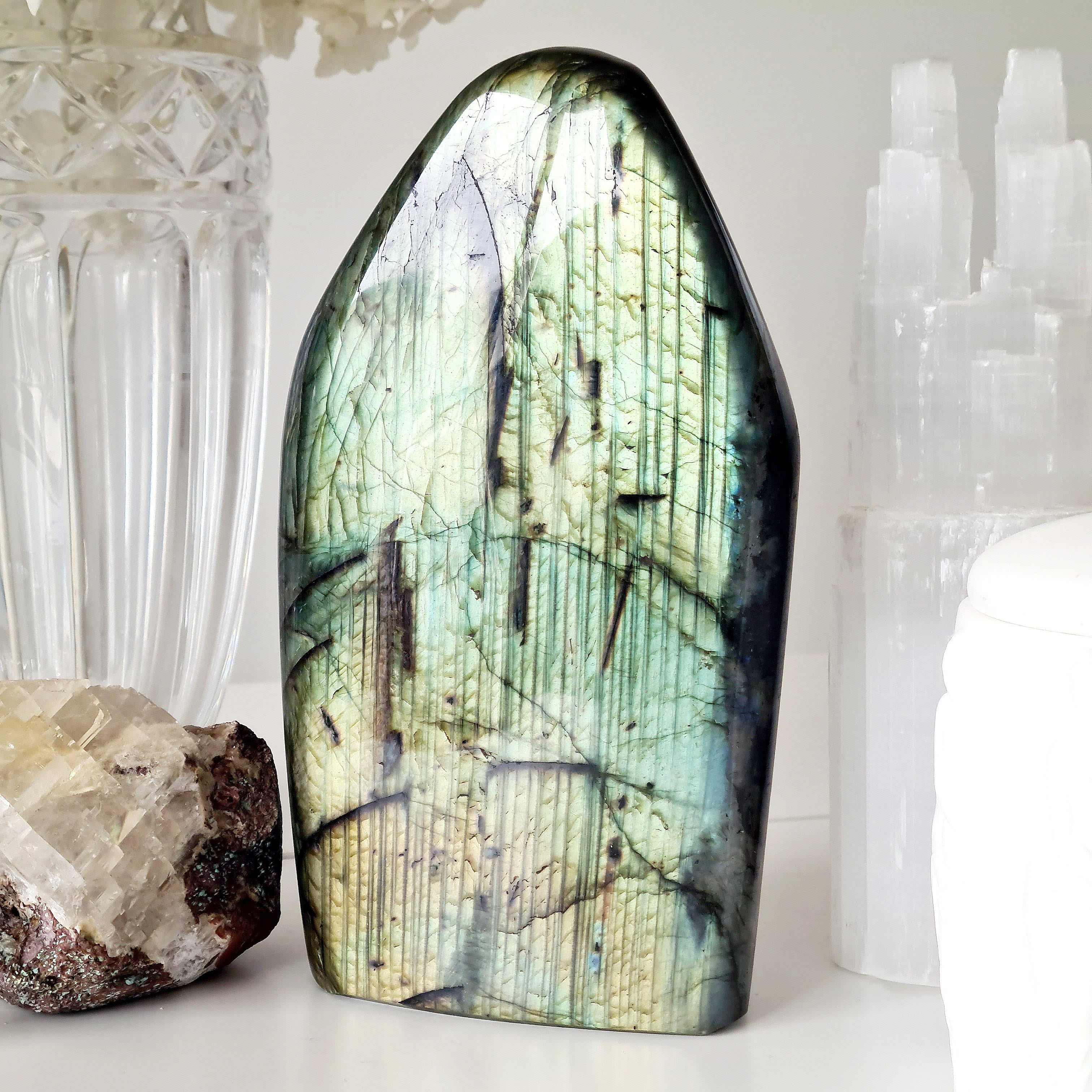 Labradorite Cathedral 🌈 | Insanely Beautiful | 2.2 kg